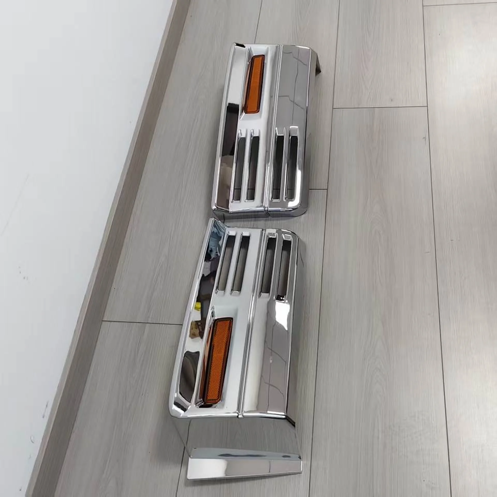 46.5*19CM Chrome Plastic Step Panel for Mitsubishi Fuso F420