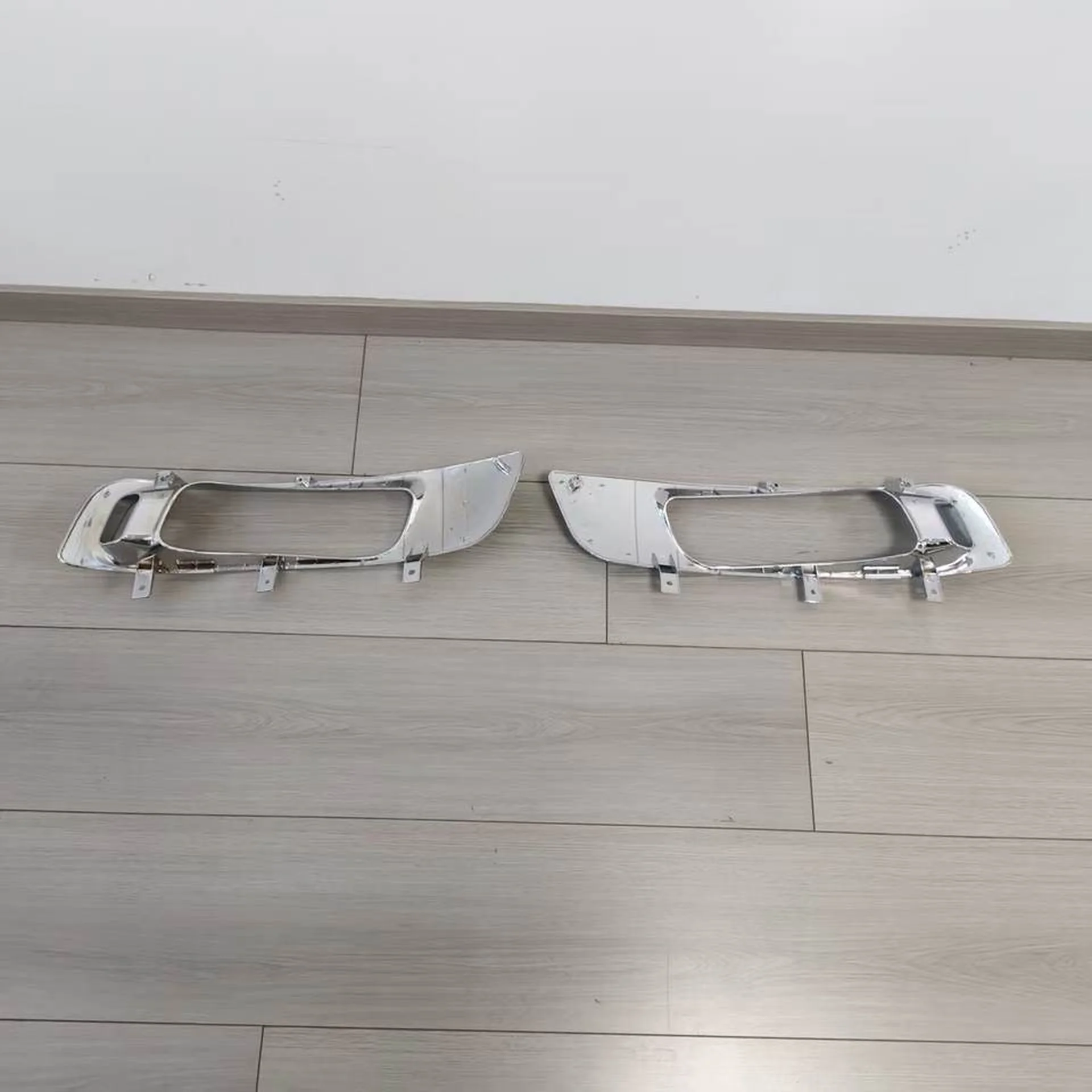 53.5*12CM Chrome Plastic Head Lamp for Mitsubishi Fuso F420