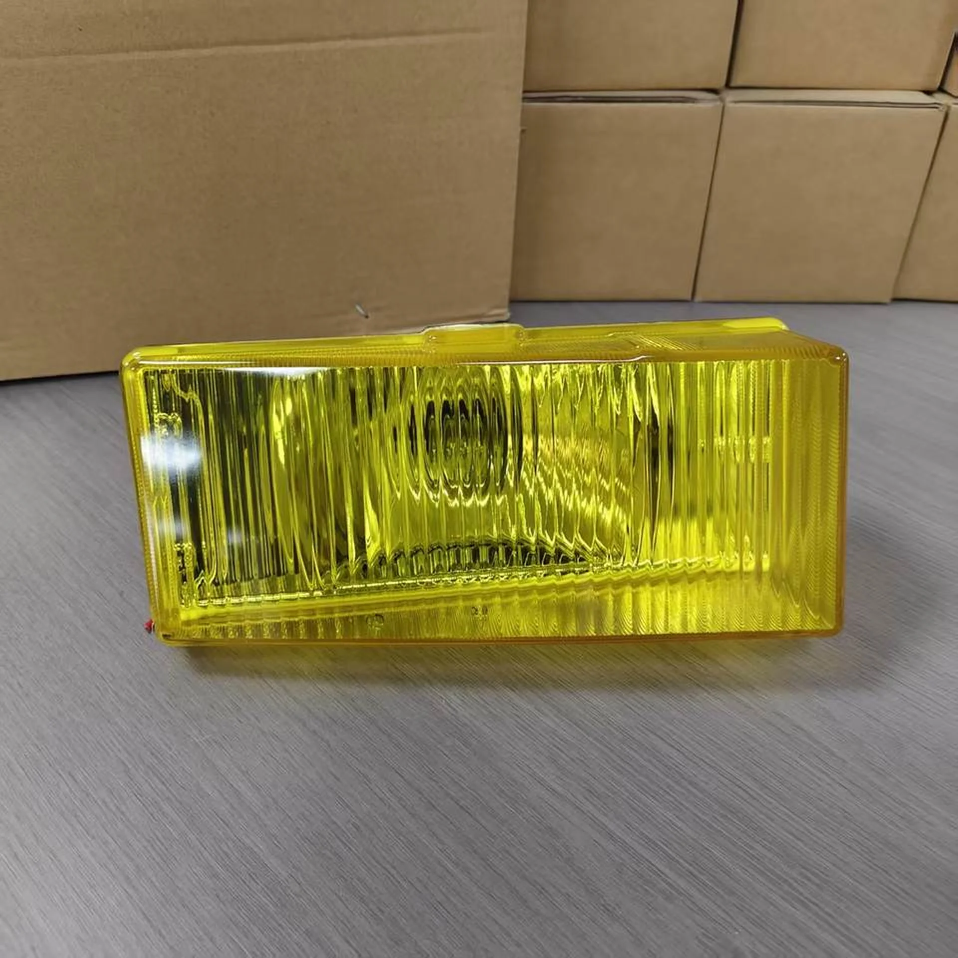 Plastic Fog Lamp for Mitsubishi F320 / F330