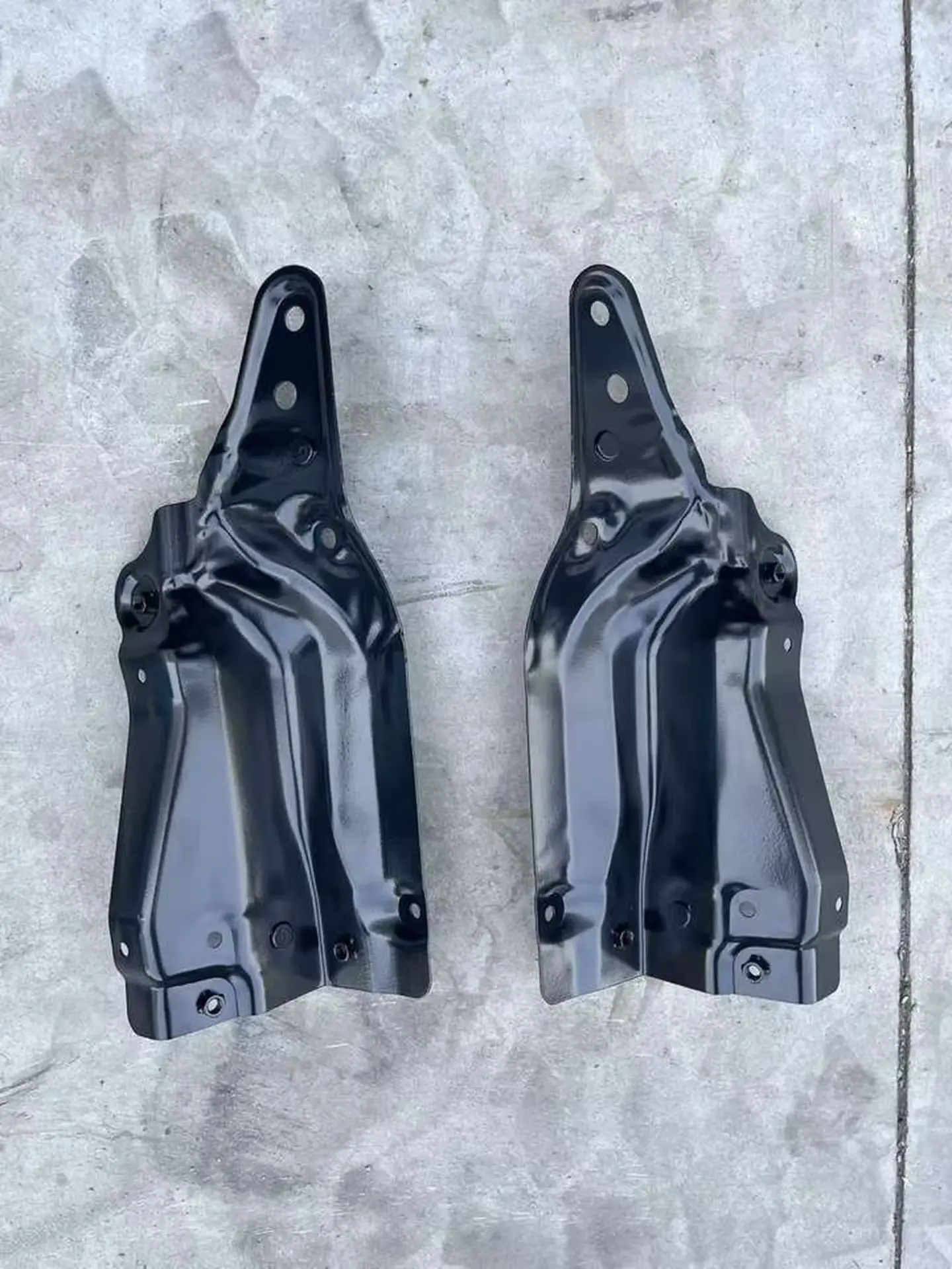 42*18CM Black Metal Step Panel for Hino Victor
