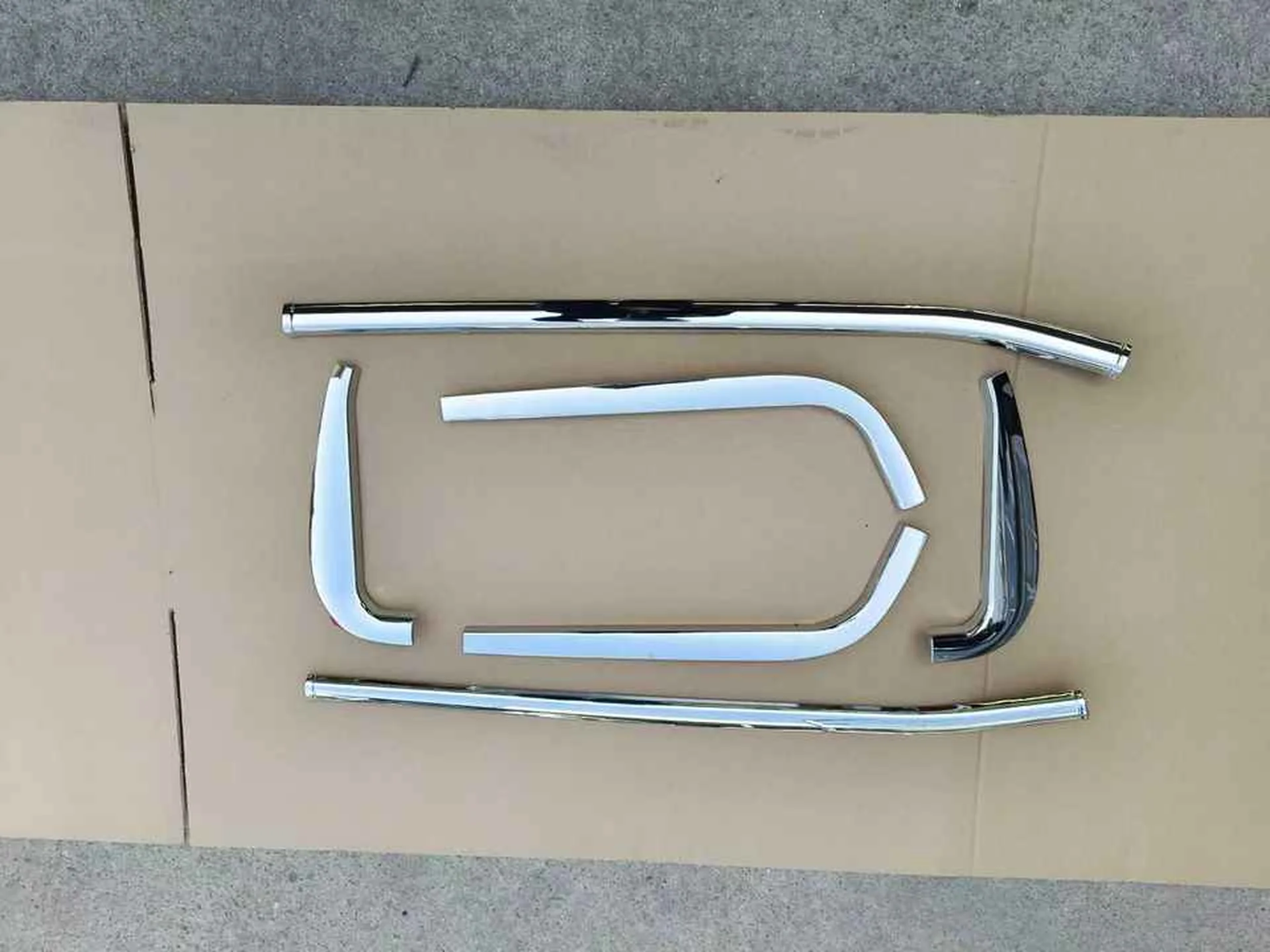 Chrome Plastic Door / Window Trim for Mitsubishi FE647 / FE511