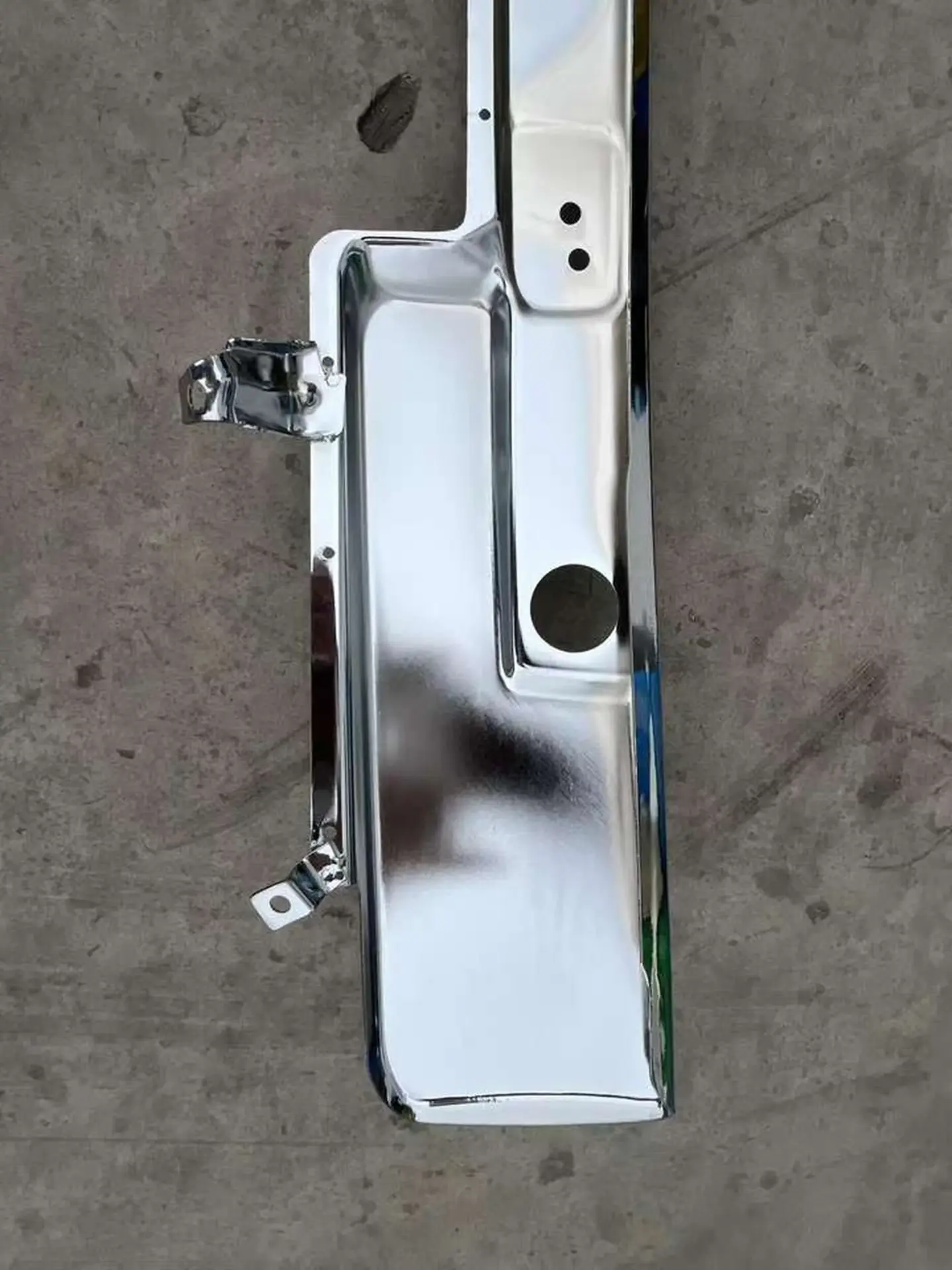Chrome Plastic Wiper Panel / Arm for Nissan CWA451 / UD