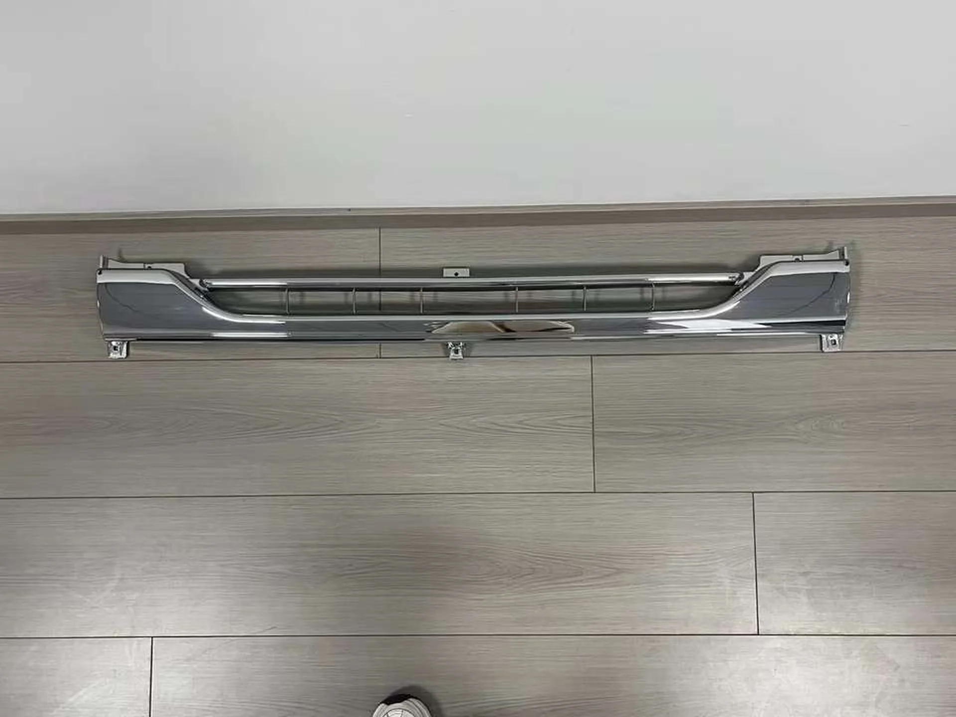 Chrome Plastic Grille for Nissan PKB / CWM454