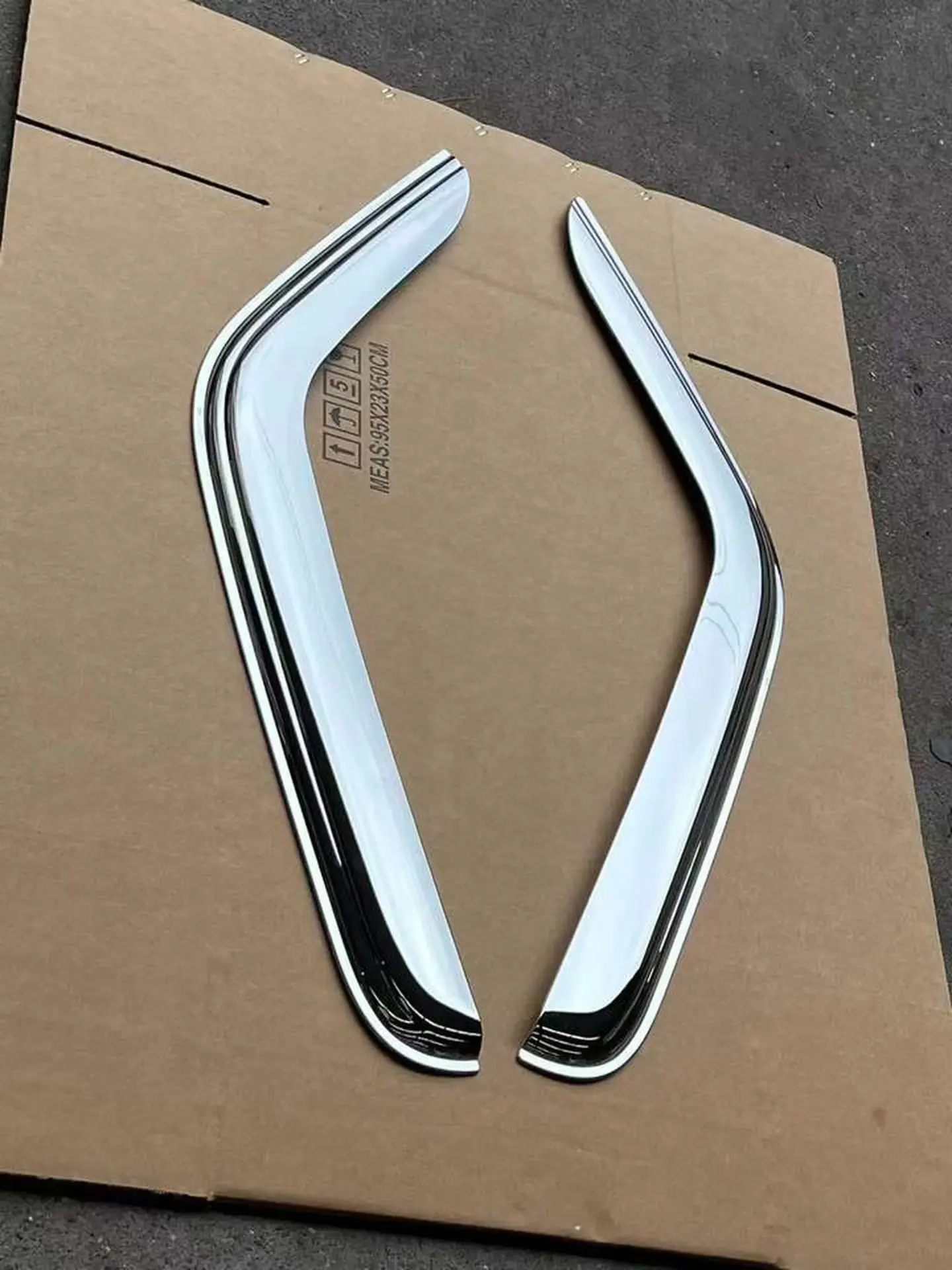 Chrome Plastic Rain Shield / Visor for Hyundai HD35 / HD65