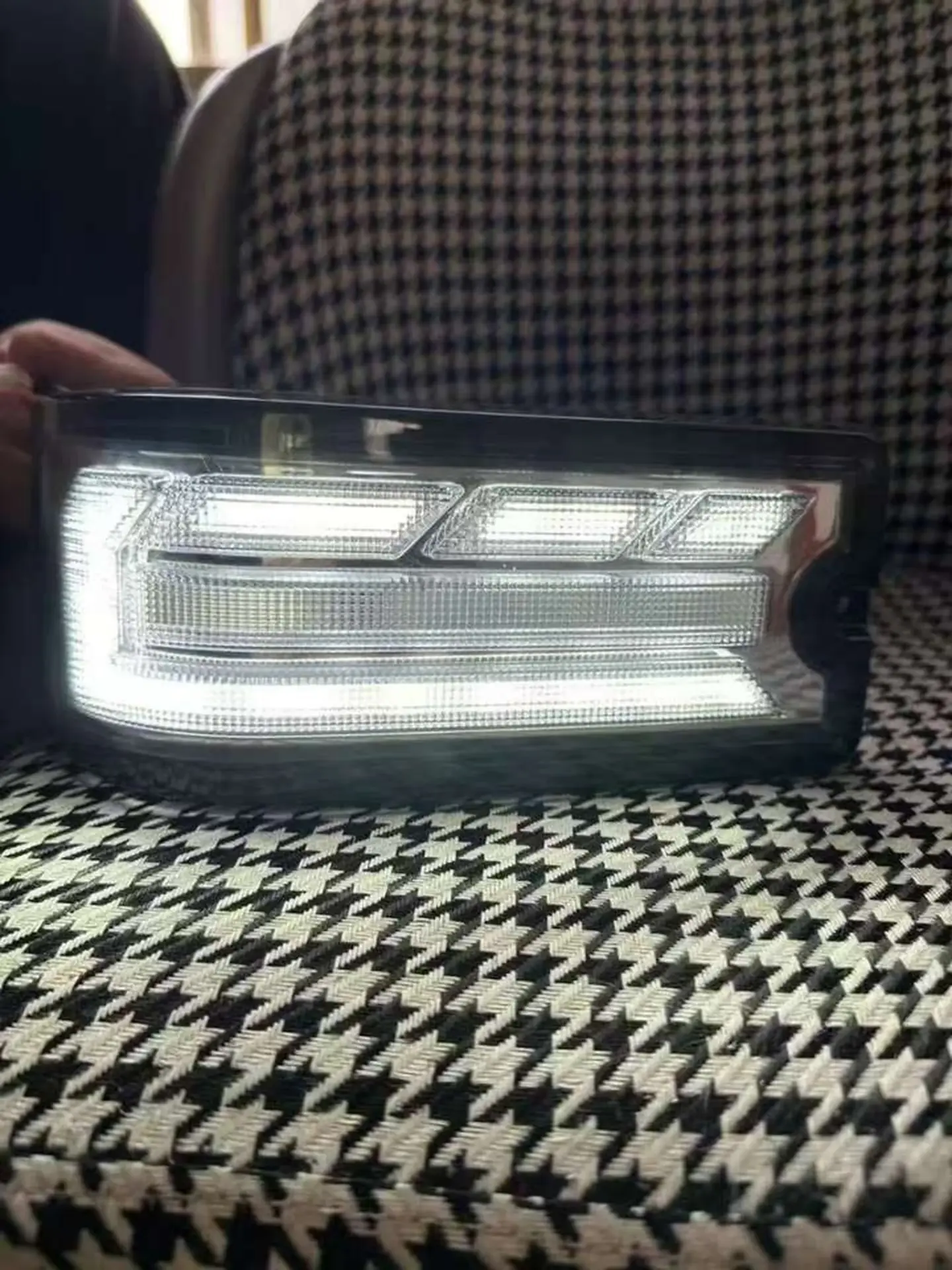 12V24V / 12V Black Plastic Side Marker Lamp for Daihatsu