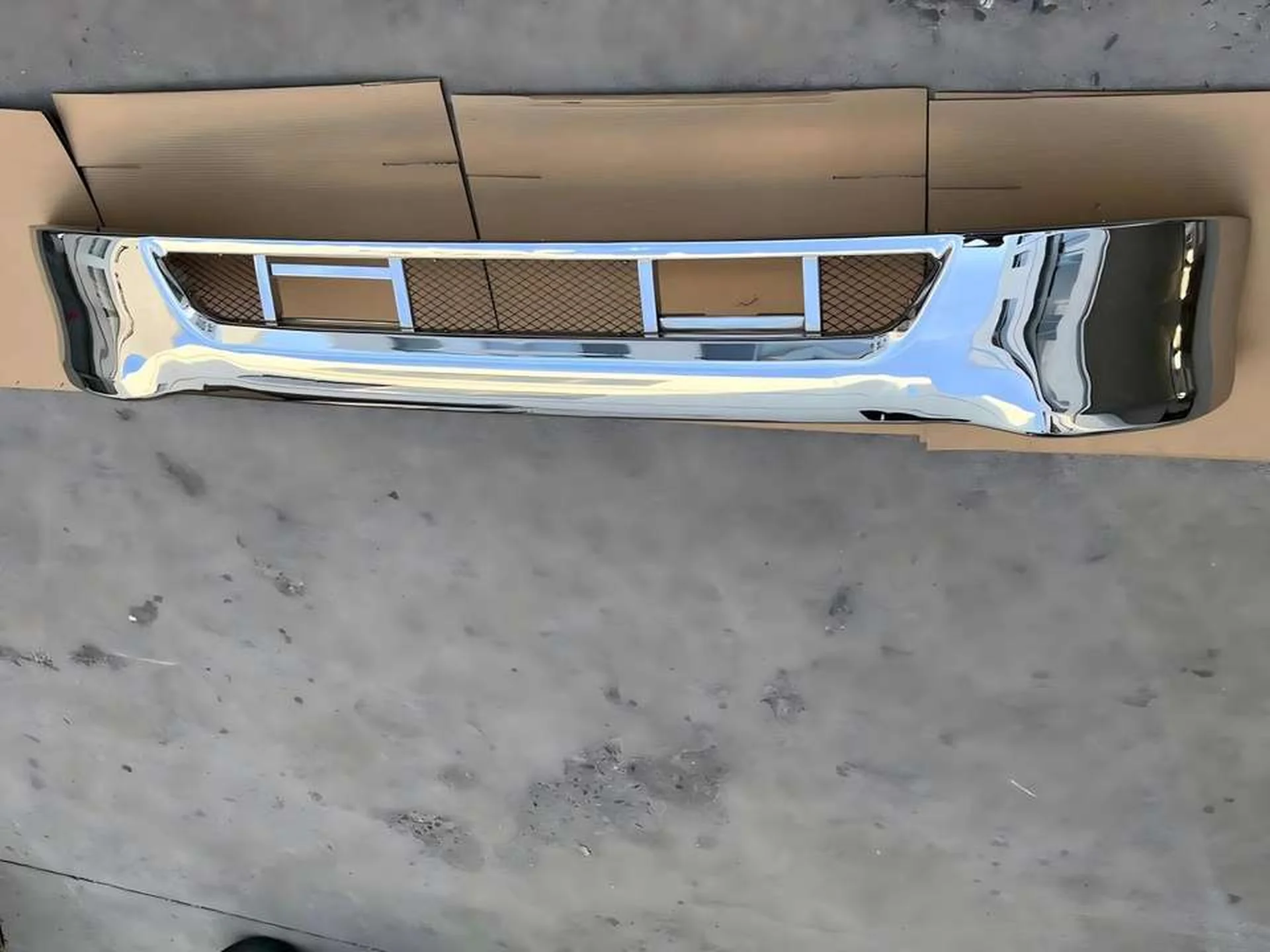 Chrome Metal Bumper for Hino