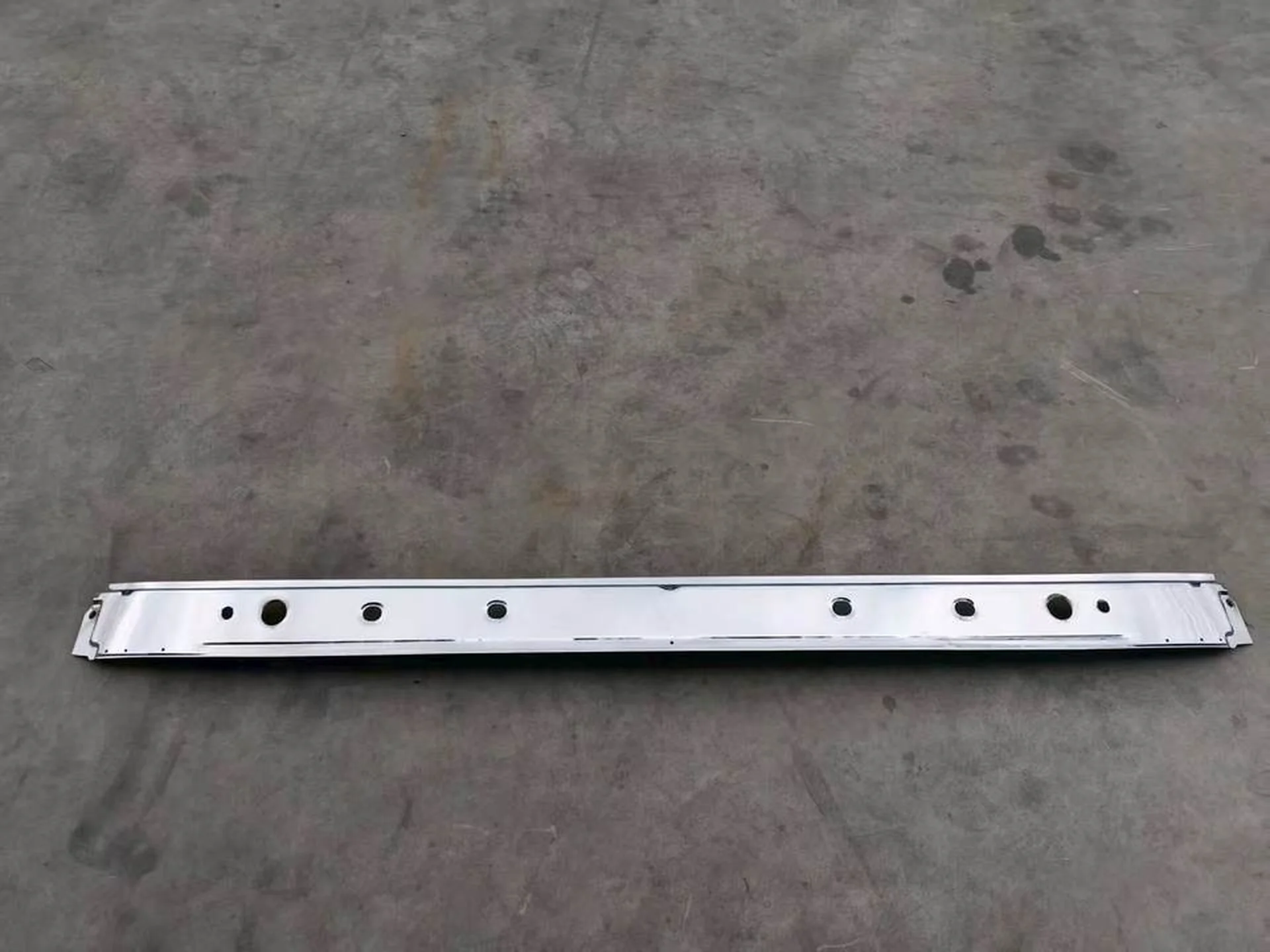 180/200CM Chrome Plastic Wiper Panel / Arm for Mitsubishi FM1524 / FM65F