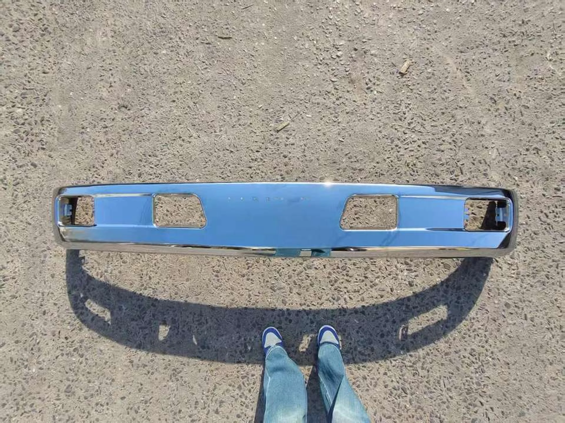 225*205CM Chrome / White Metal Bumper for Hino FM3M / FM2K