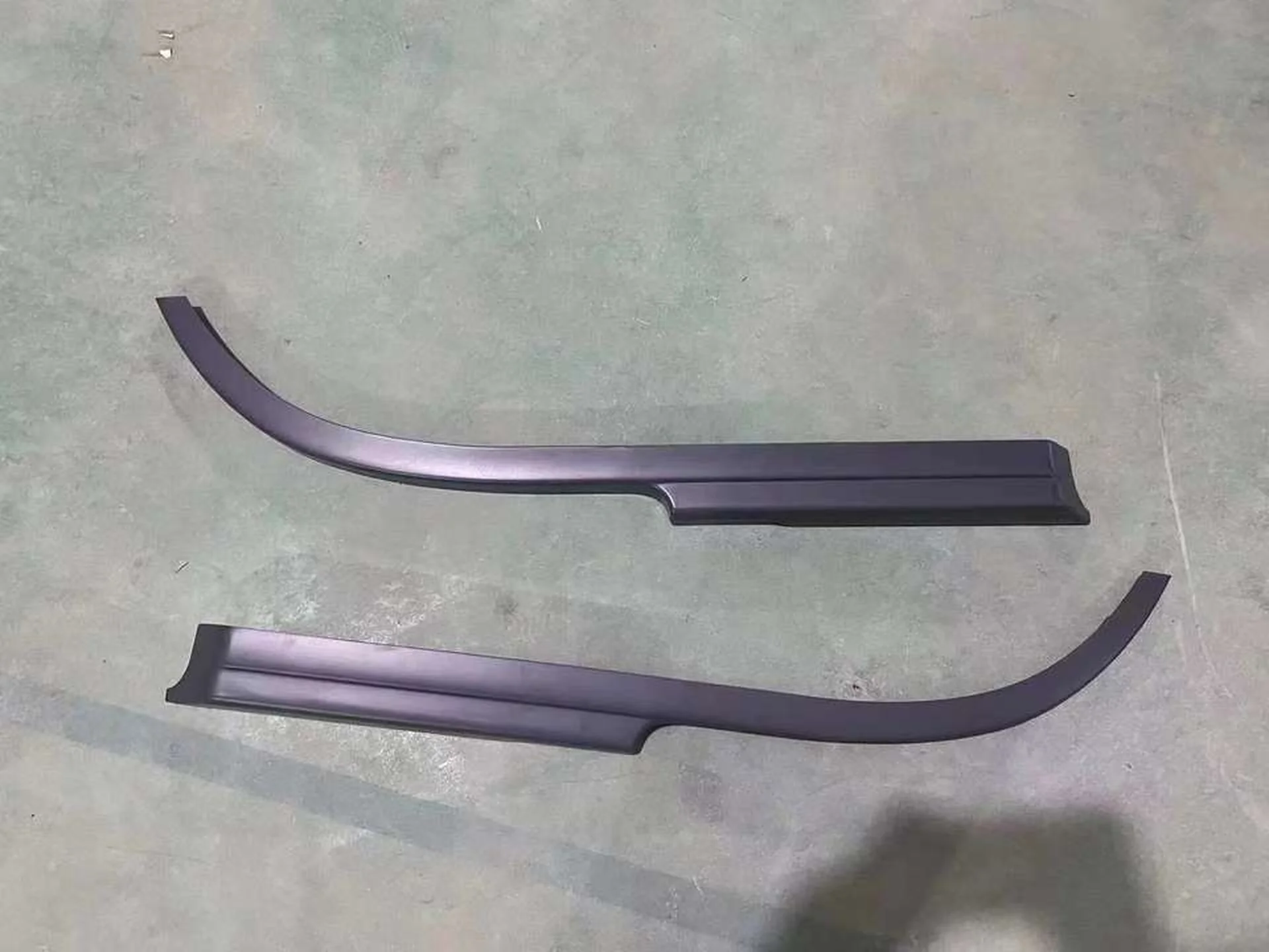 Chrome / Black Plastic Fender / Mud Flap for Hino FM3M / FM2K