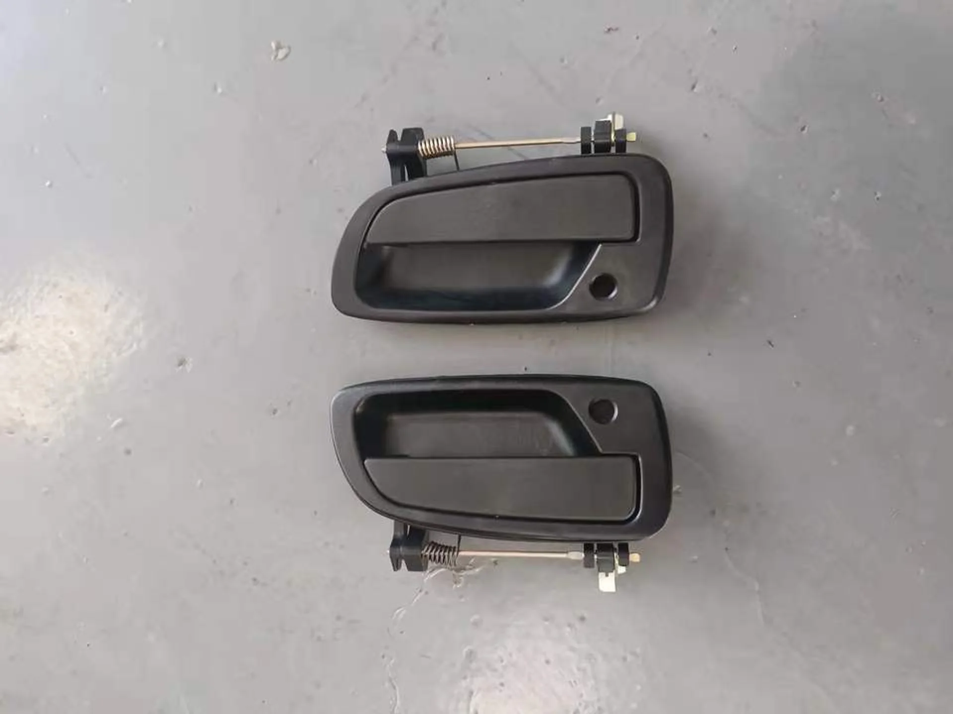 Black Plastic Door Handle for Hino 300 Dutro