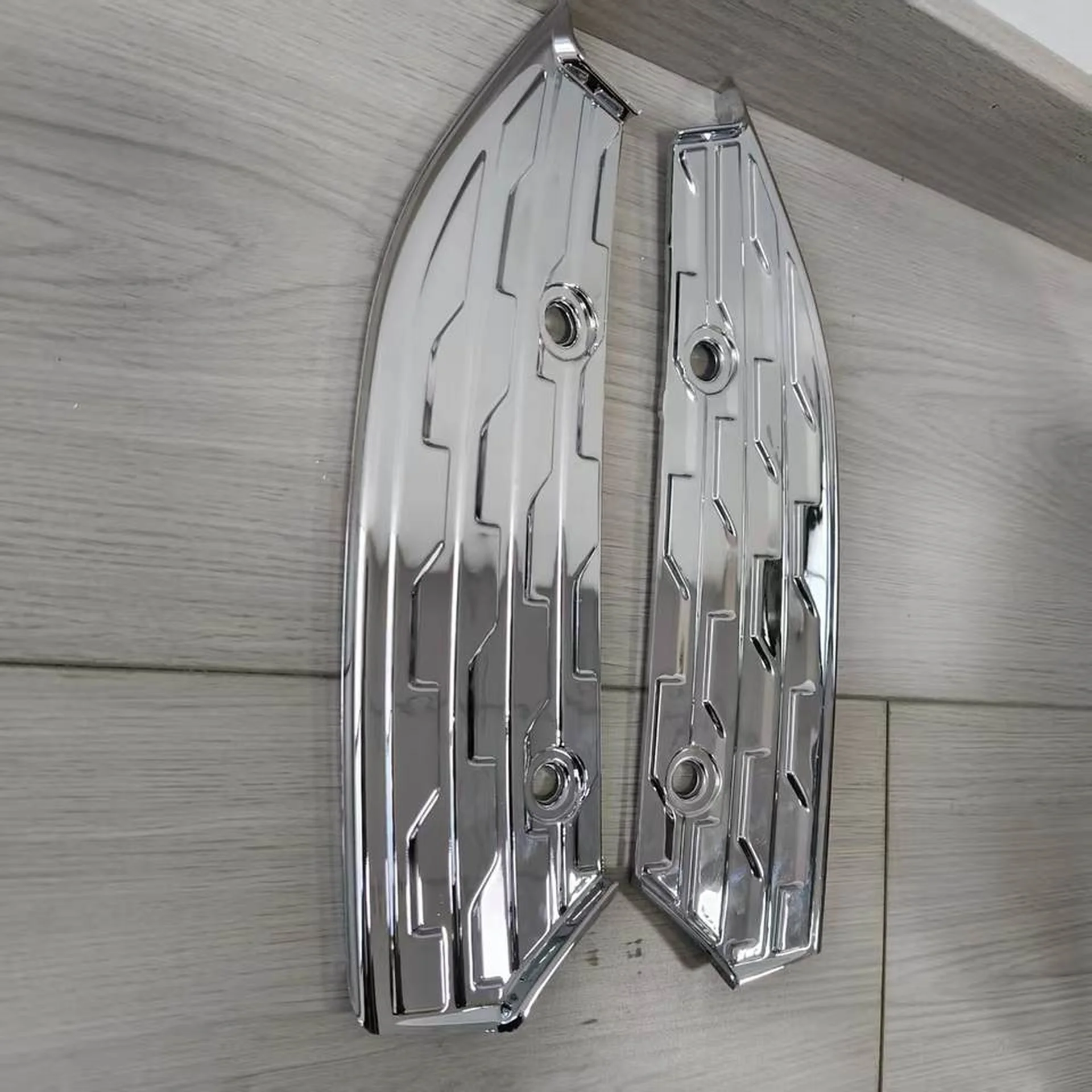 Chrome / Black Plastic Bumper for Hino New Mega 700