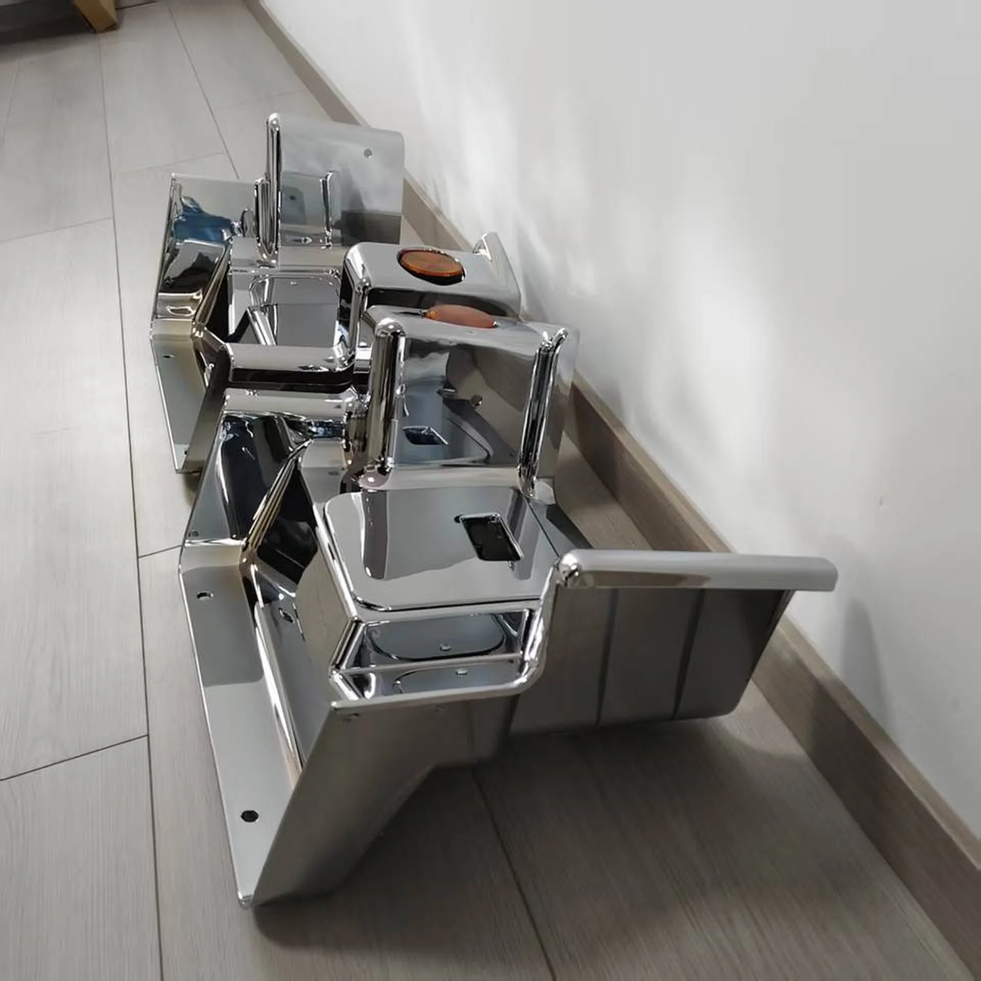 Chrome Plastic Step Panel for Hino New Mega 700
