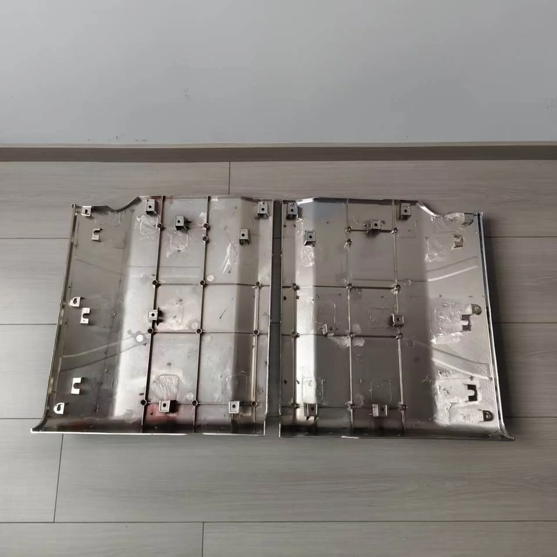 54*44CM Chrome Plastic Front Panel / Garnish for Isuzu Giga 2017