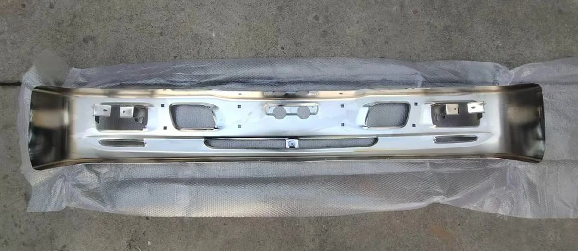 198CM Chrome Metal Bumper for Isuzu NQR 600P
