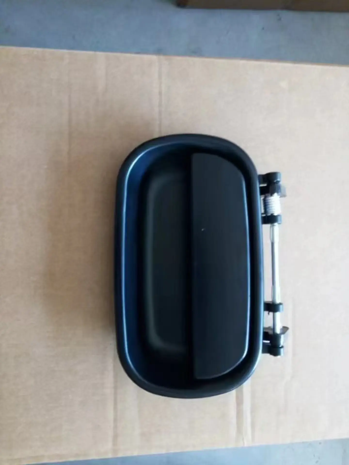 Black Plastic Door Handle for Isuzu NPR 100P