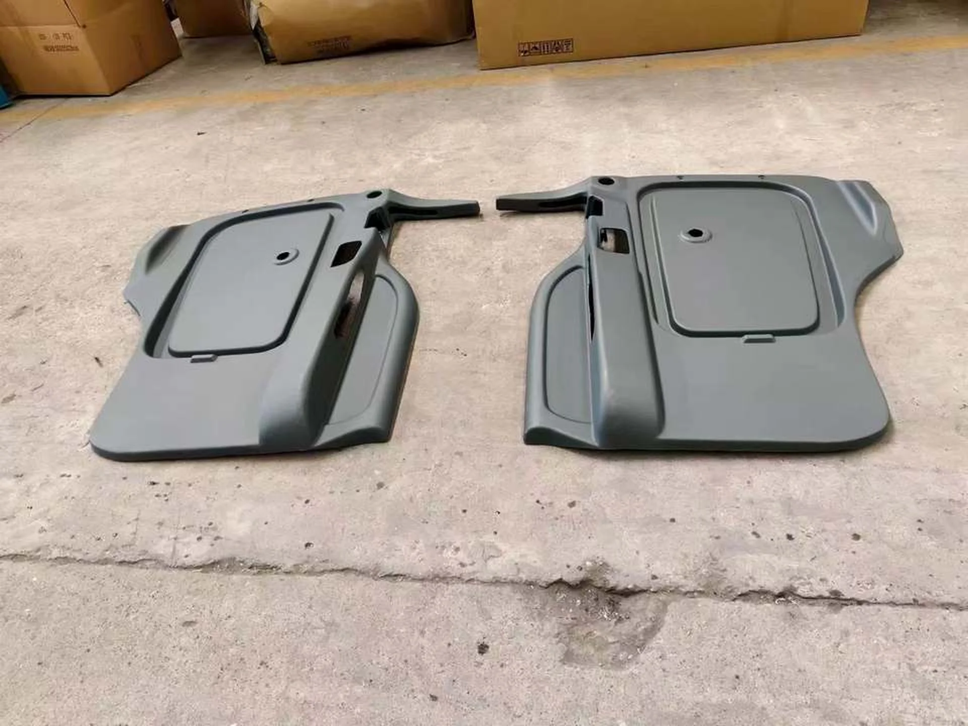 Gray Plastic Door / Window Trim for Isuzu Deca 270/320
