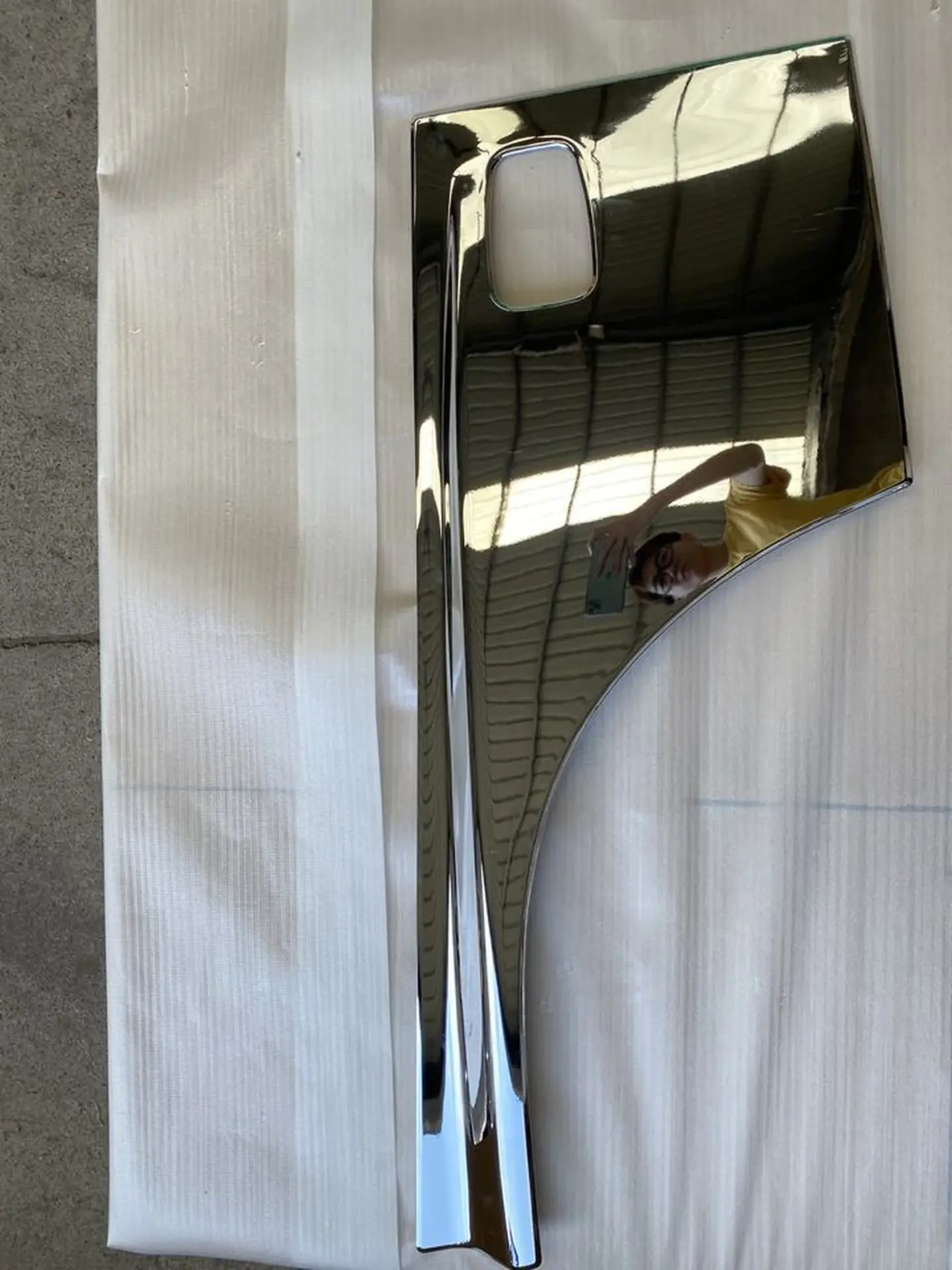 Chrome Plastic Door / Window Trim for Hino Mega 700