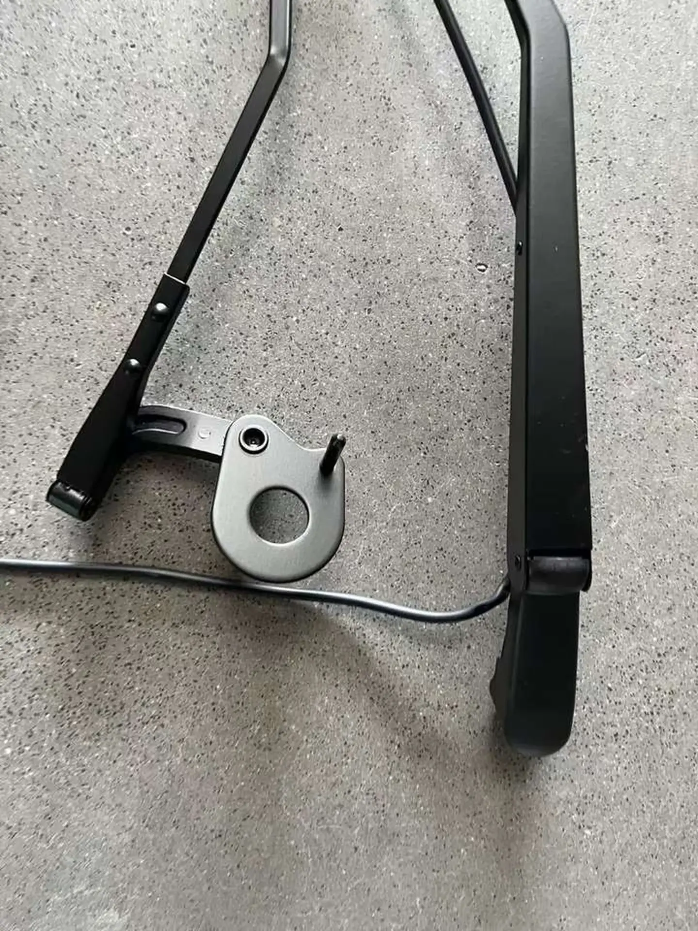 Black Metal Wiper Panel / Arm for Mitsubishi FM1524 / FM65F