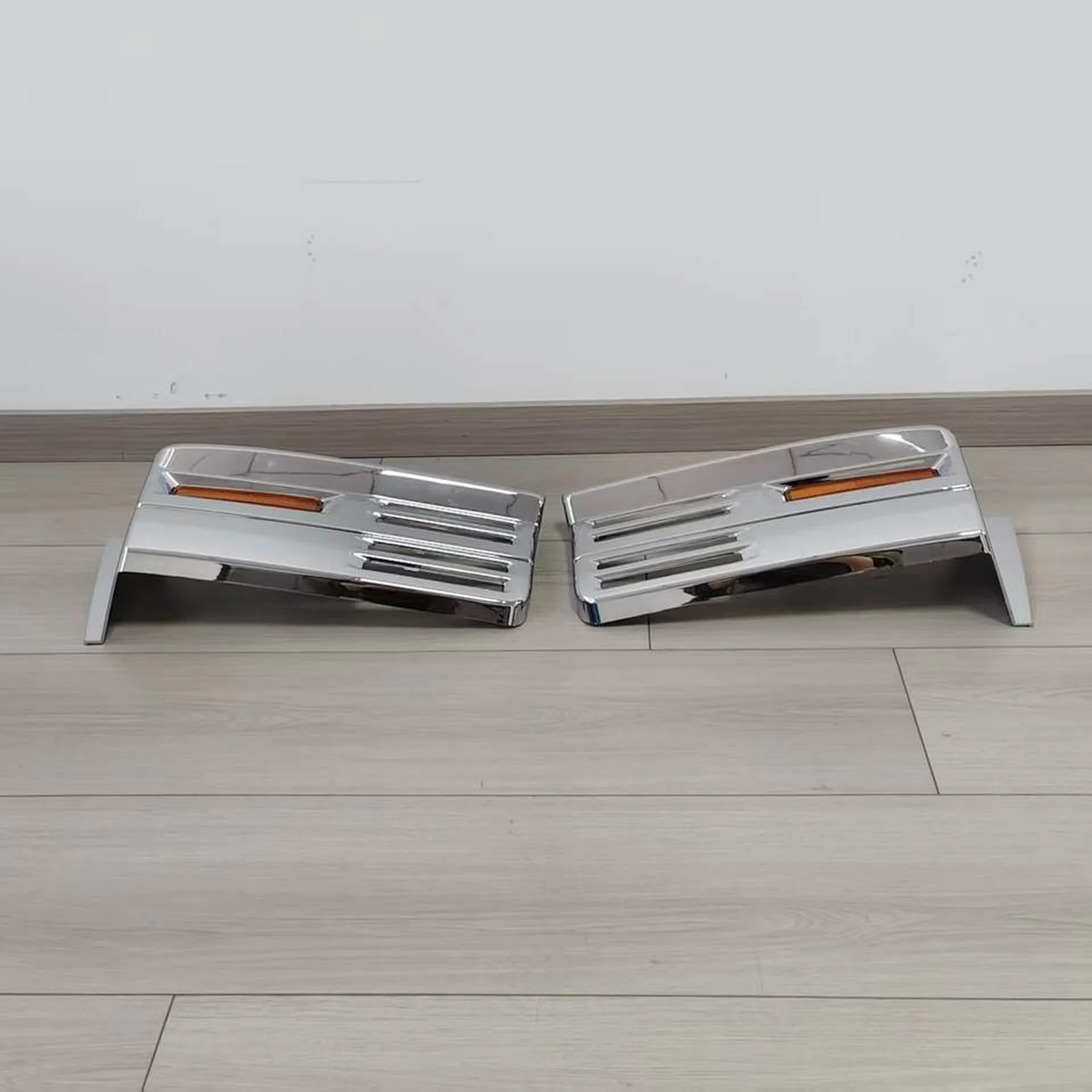 46.5*19CM Chrome Plastic Step Panel for Mitsubishi Fuso F420