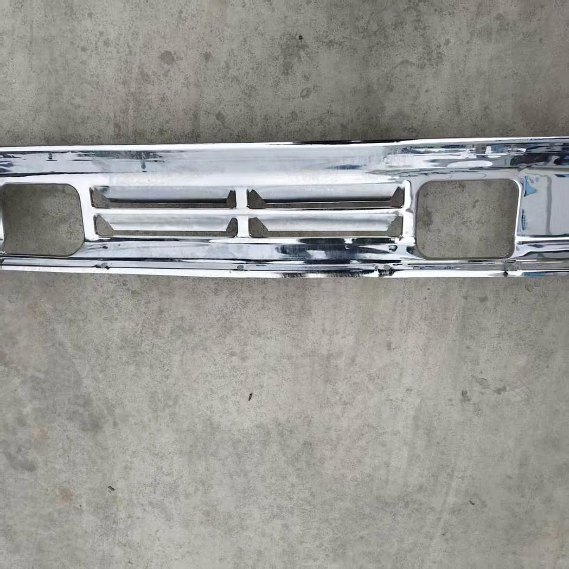Chrome Metal Bumper for Mitsubishi F320 / F330