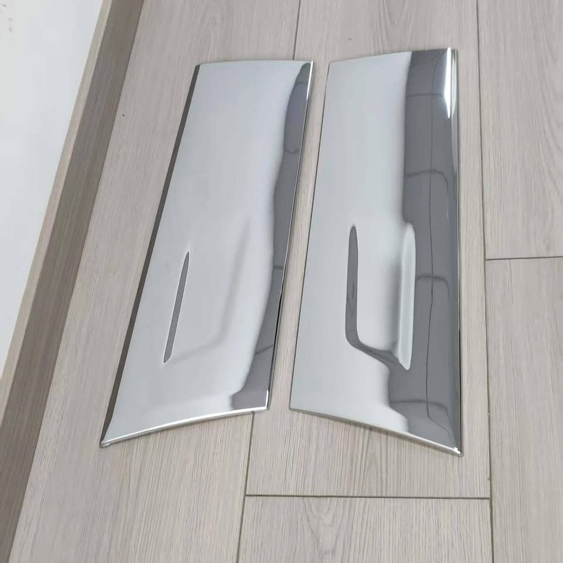 Chrome Plastic Door / Window Trim for Mitsubishi Canter 2007