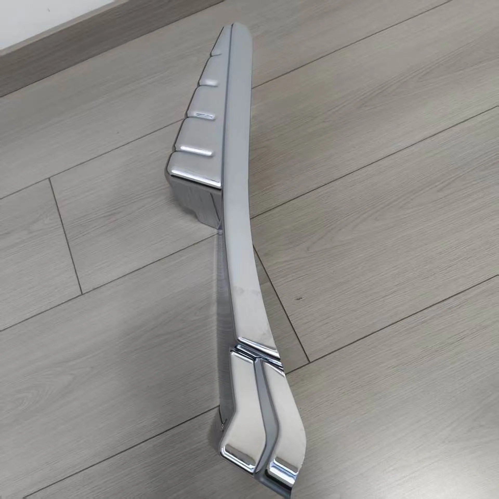 Chrome Plastic Fender / Mud Flap for Mitsubishi Fuso 2020