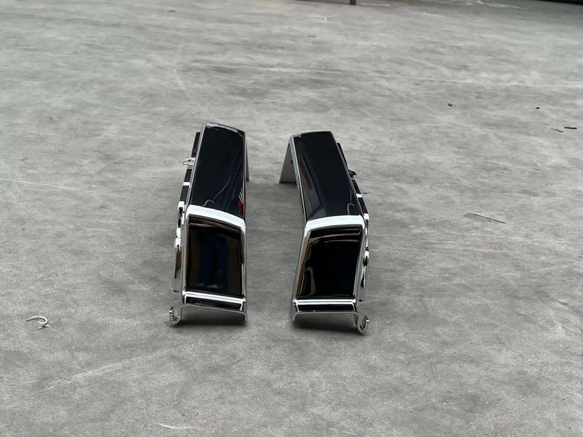 Chrome Plastic Step Panel for Mitsubishi Fuso 2017