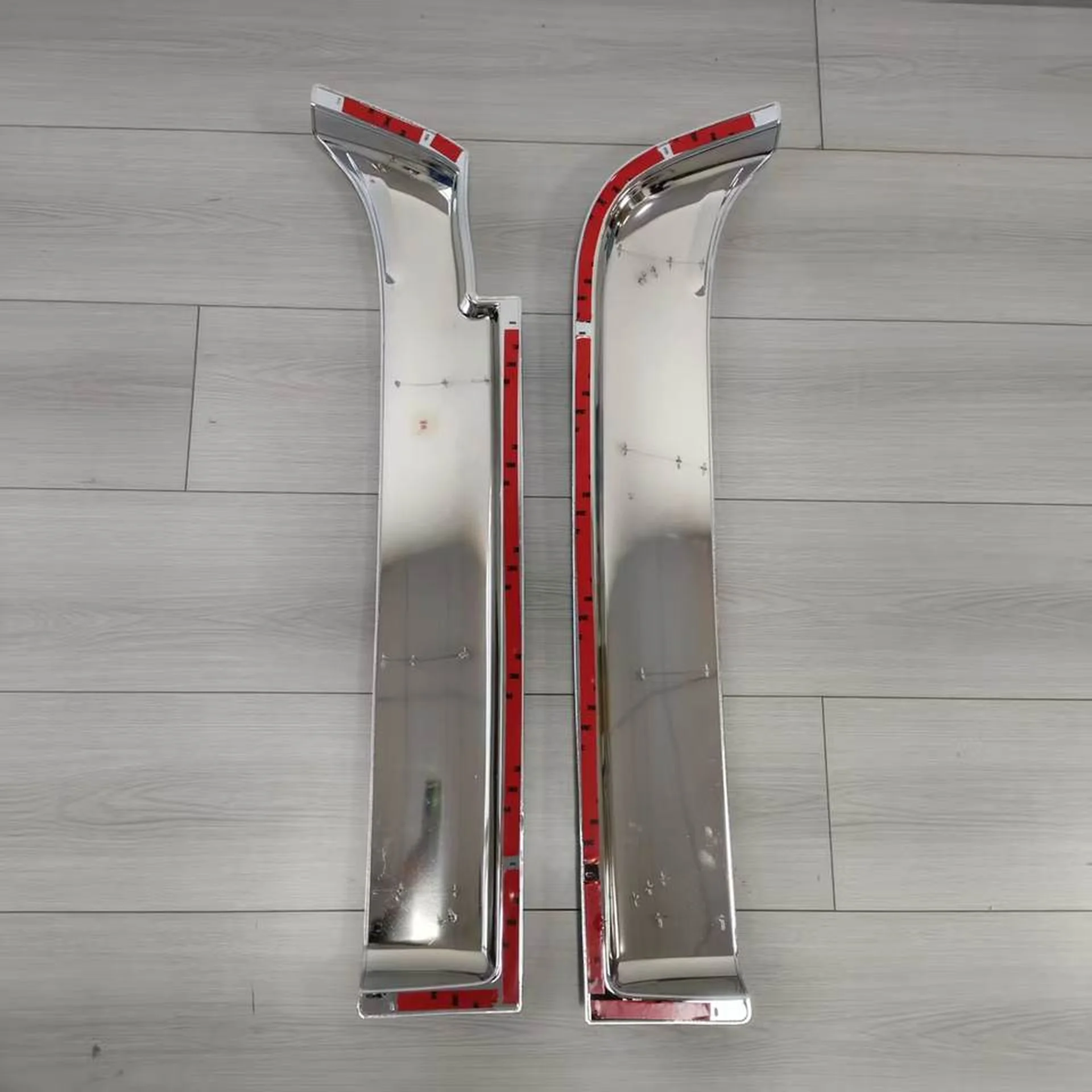 Chrome Plastic Fender / Mud Flap for Nissan UD / Quon