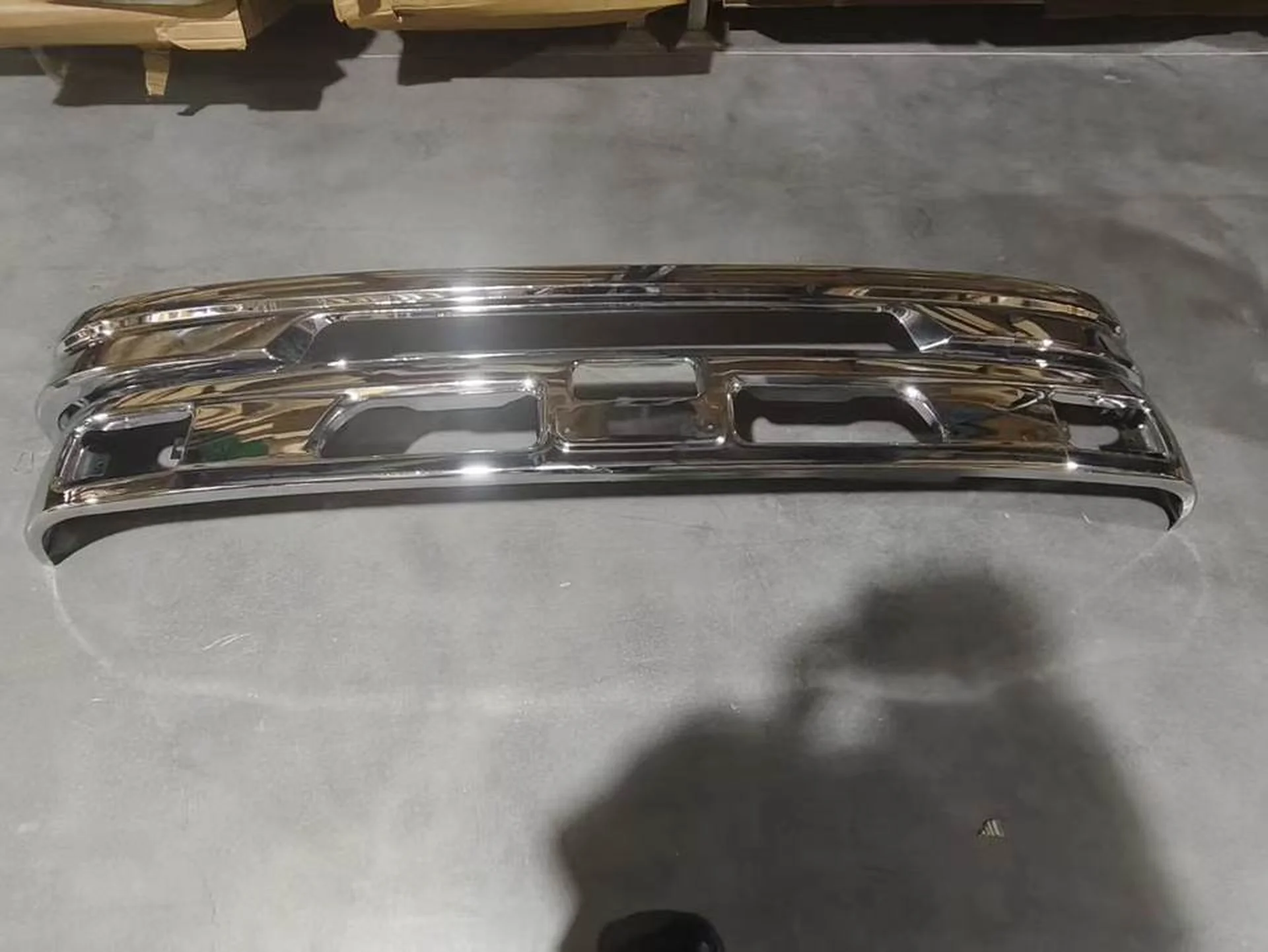 200CM Chrome Metal Bumper for Hino FB4J / FC4J