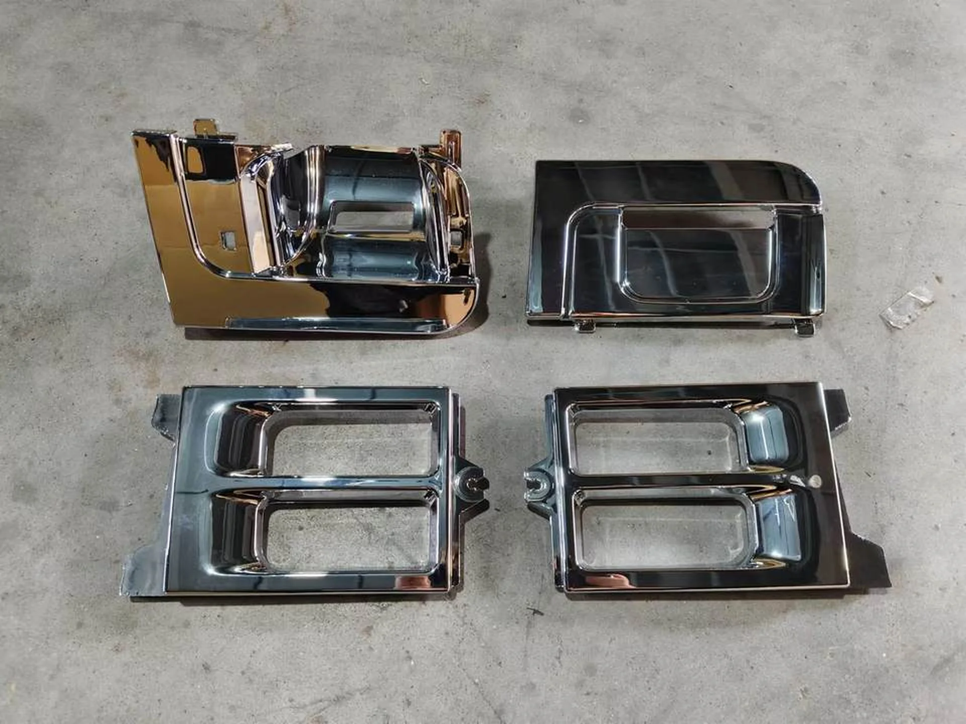 Chrome Plastic Bumper for Nissan UD / Quon