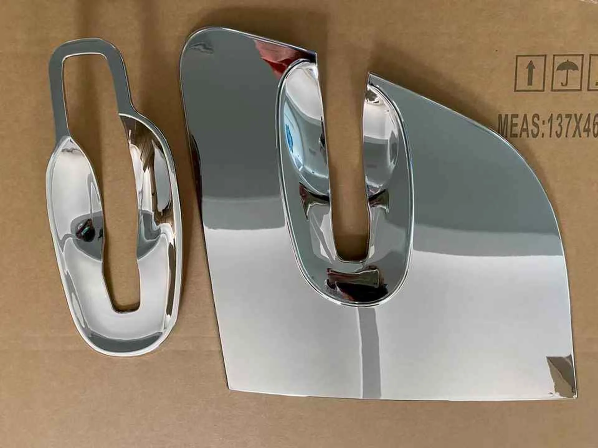 Chrome Plastic Door Handle for Nissan UD / Quon