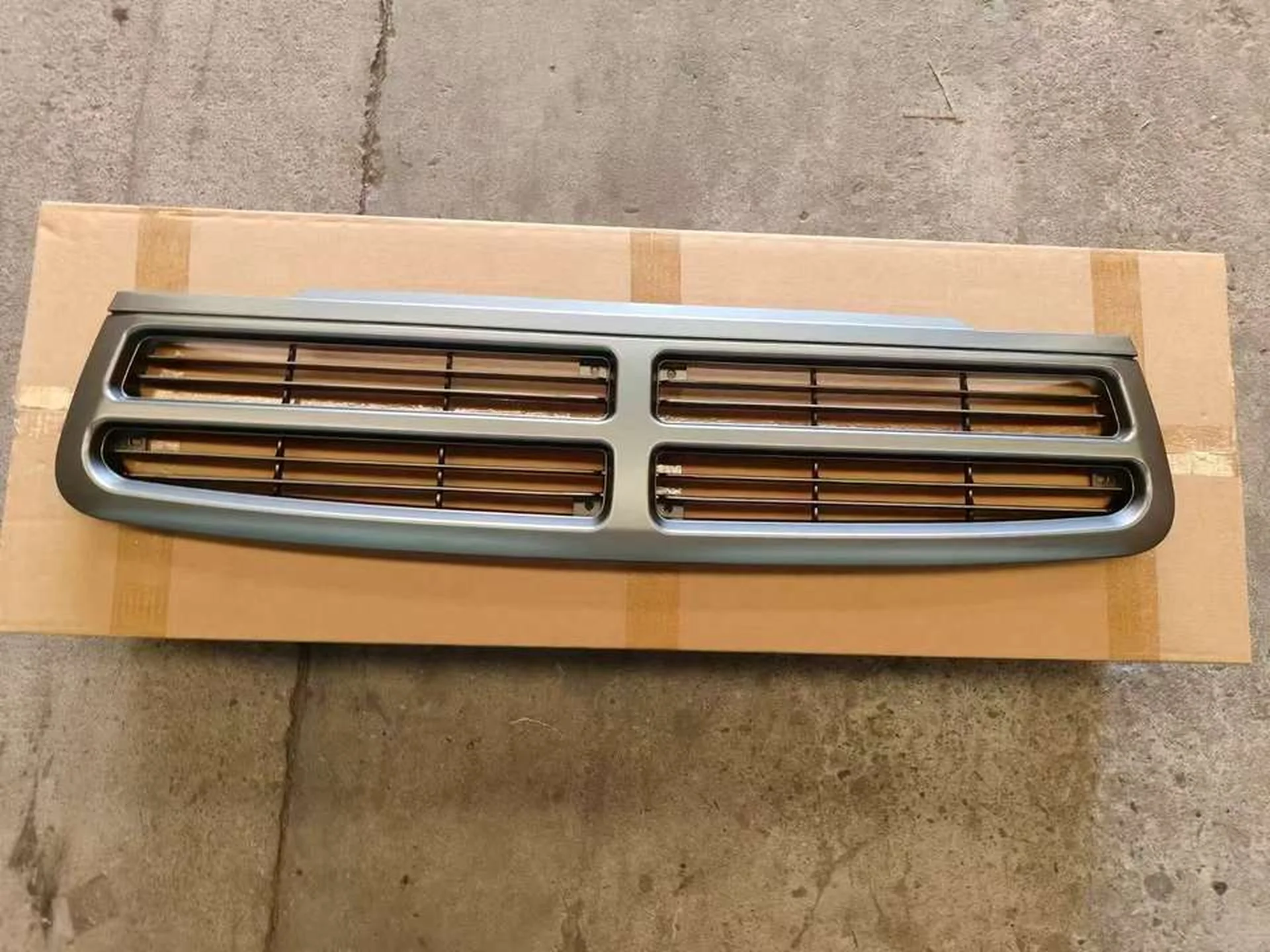 Black / Gray Plastic Grille for Hyundai