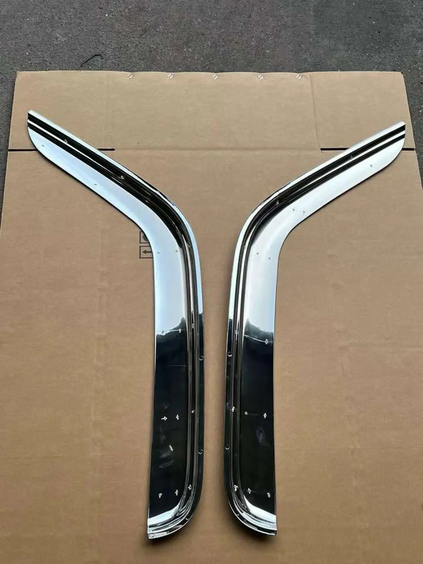Chrome Plastic Rain Shield / Visor for Hyundai HD35 / HD65