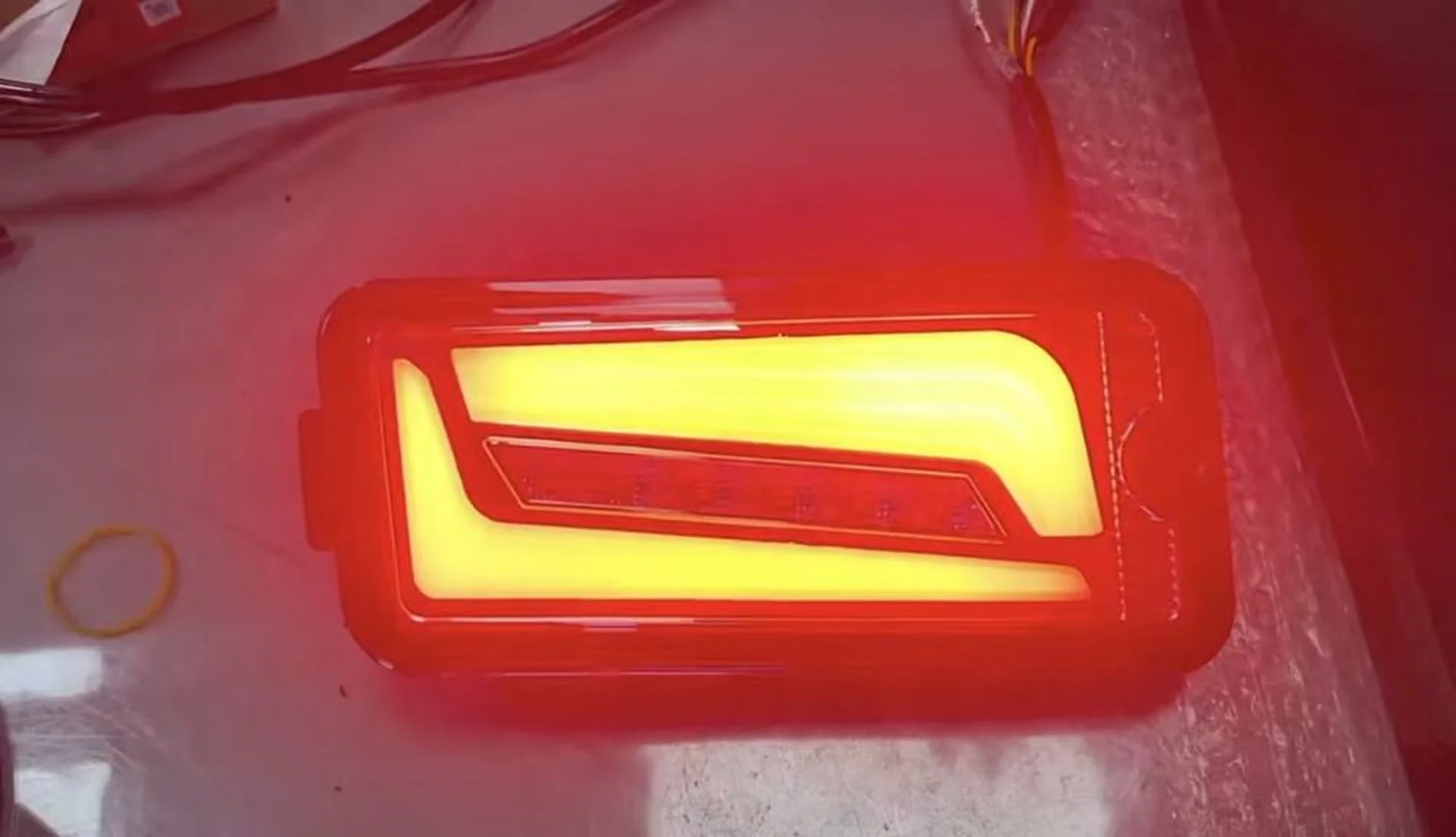 12V24V Black Plastic Tail Light for Daihatsu Hijet