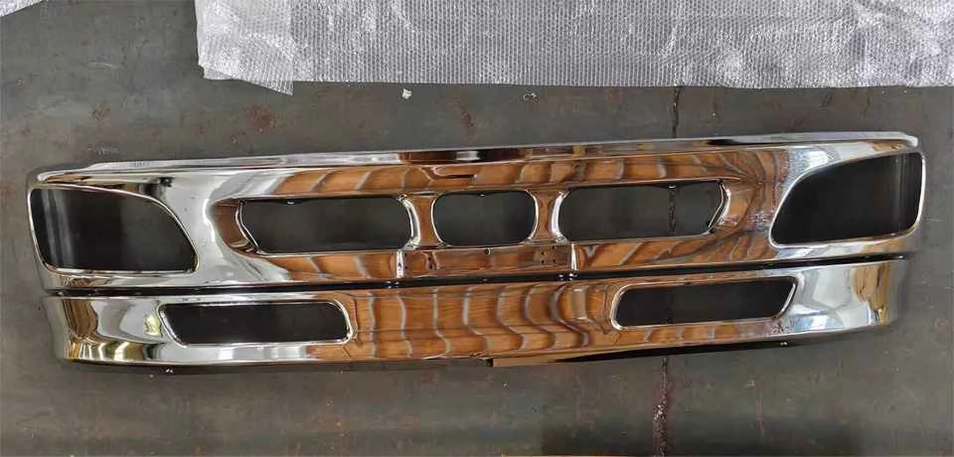 215CM Metal / Iron Bumper for Hino Mega 500