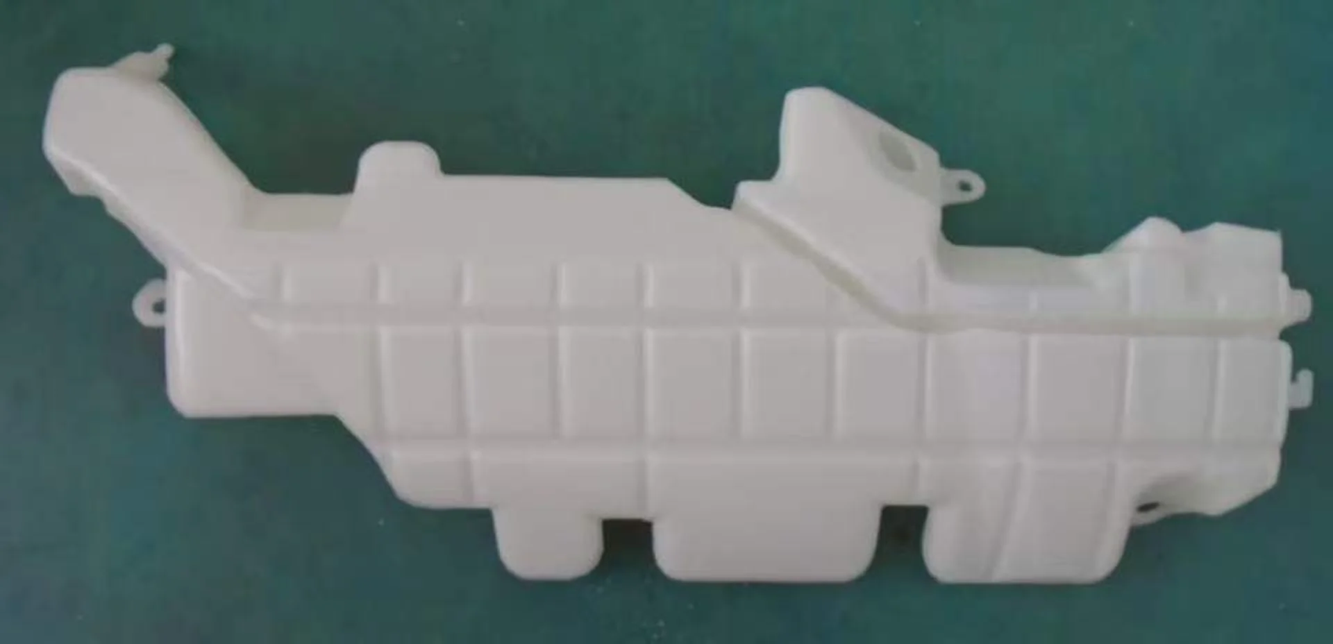 White Plastic Radiator Panel for Hino Mega 700