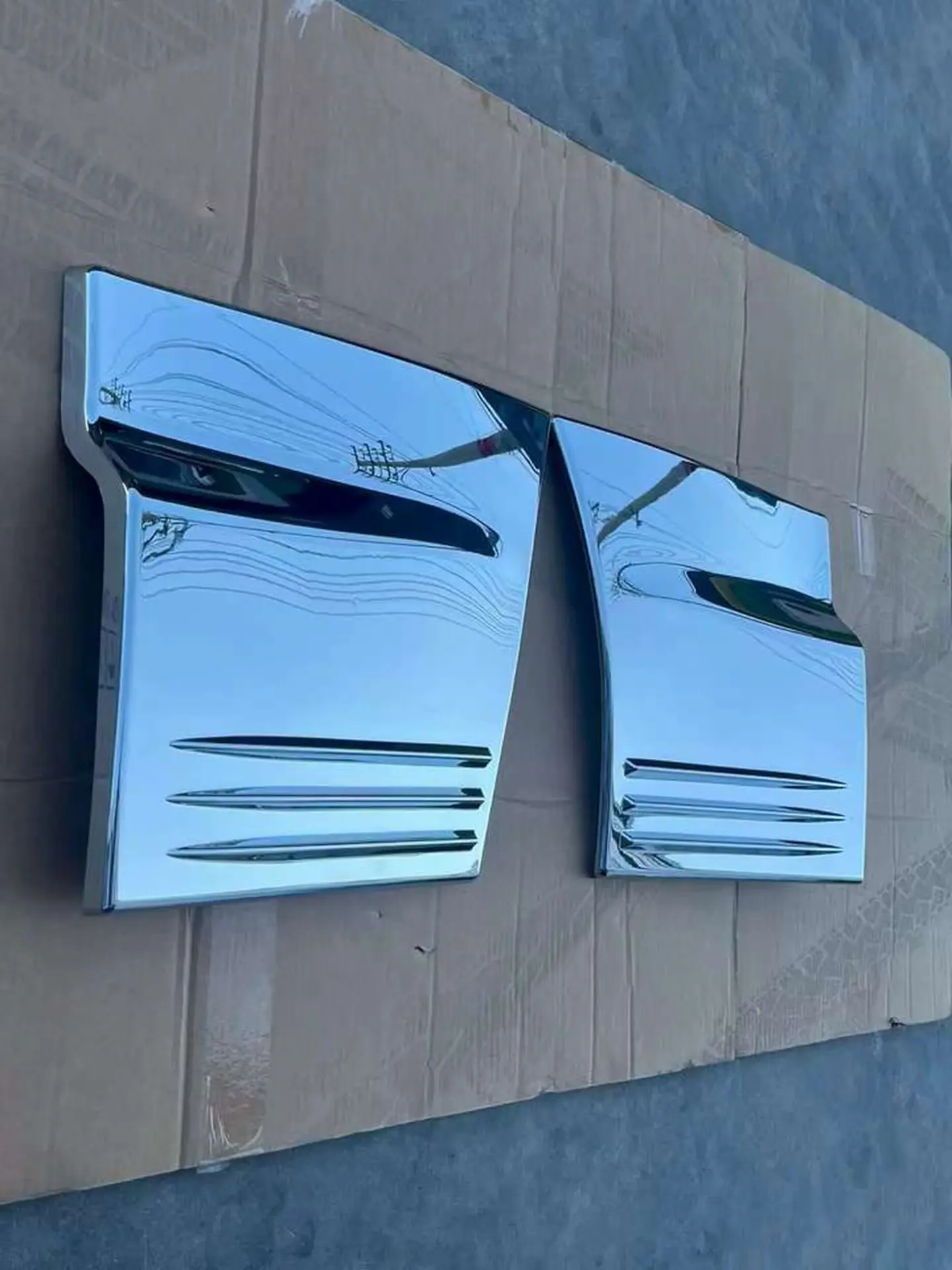 Chrome Plastic Door / Window Trim for Hino Mega 700
