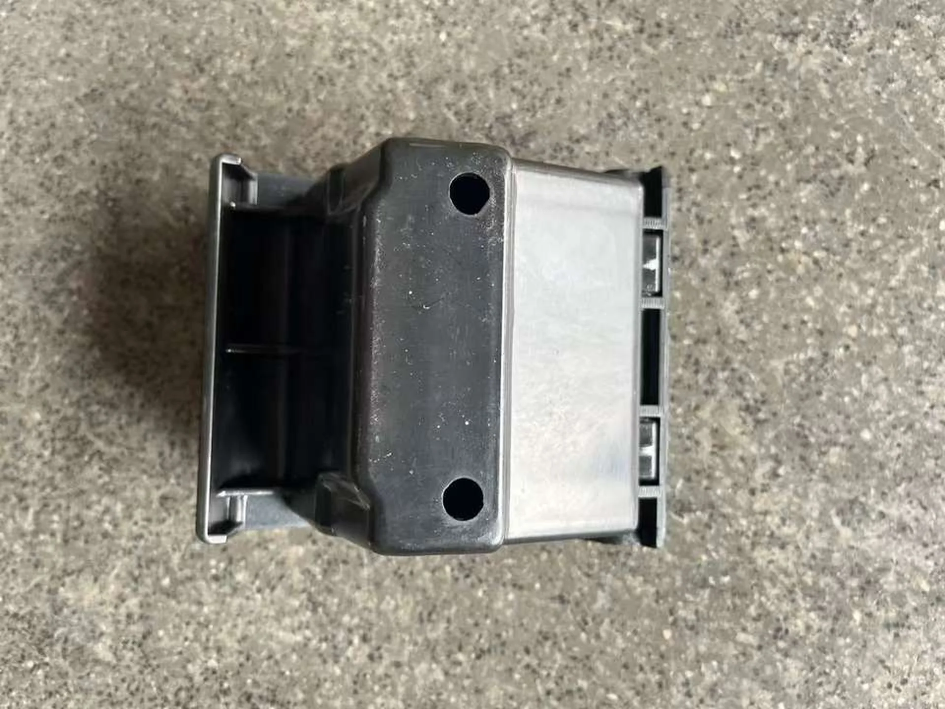 Black Plastic Ashtray for Hino Profia