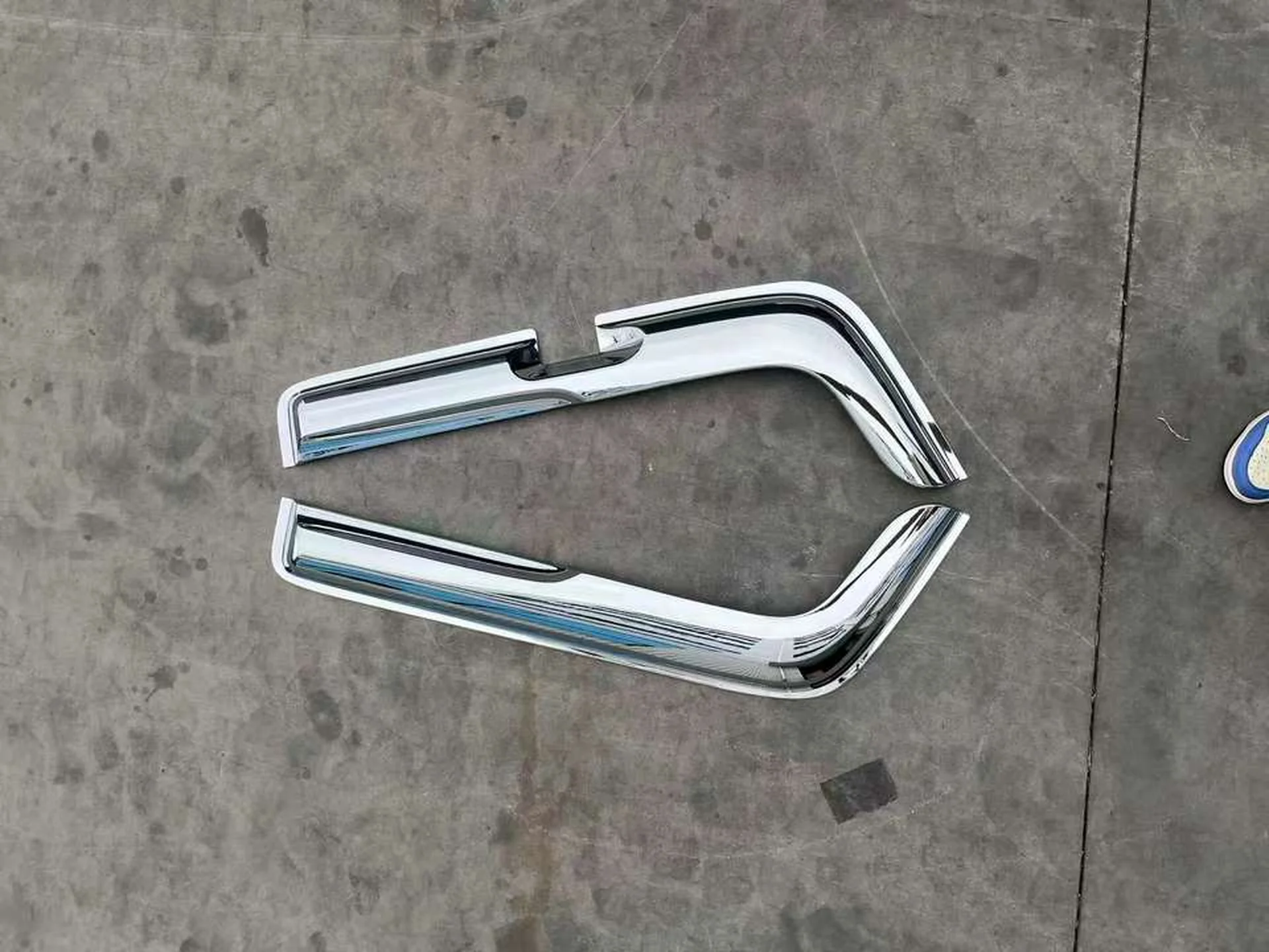 94CM Chrome / Black Plastic Rain Shield / Visor for Hino FM3M / FM2K