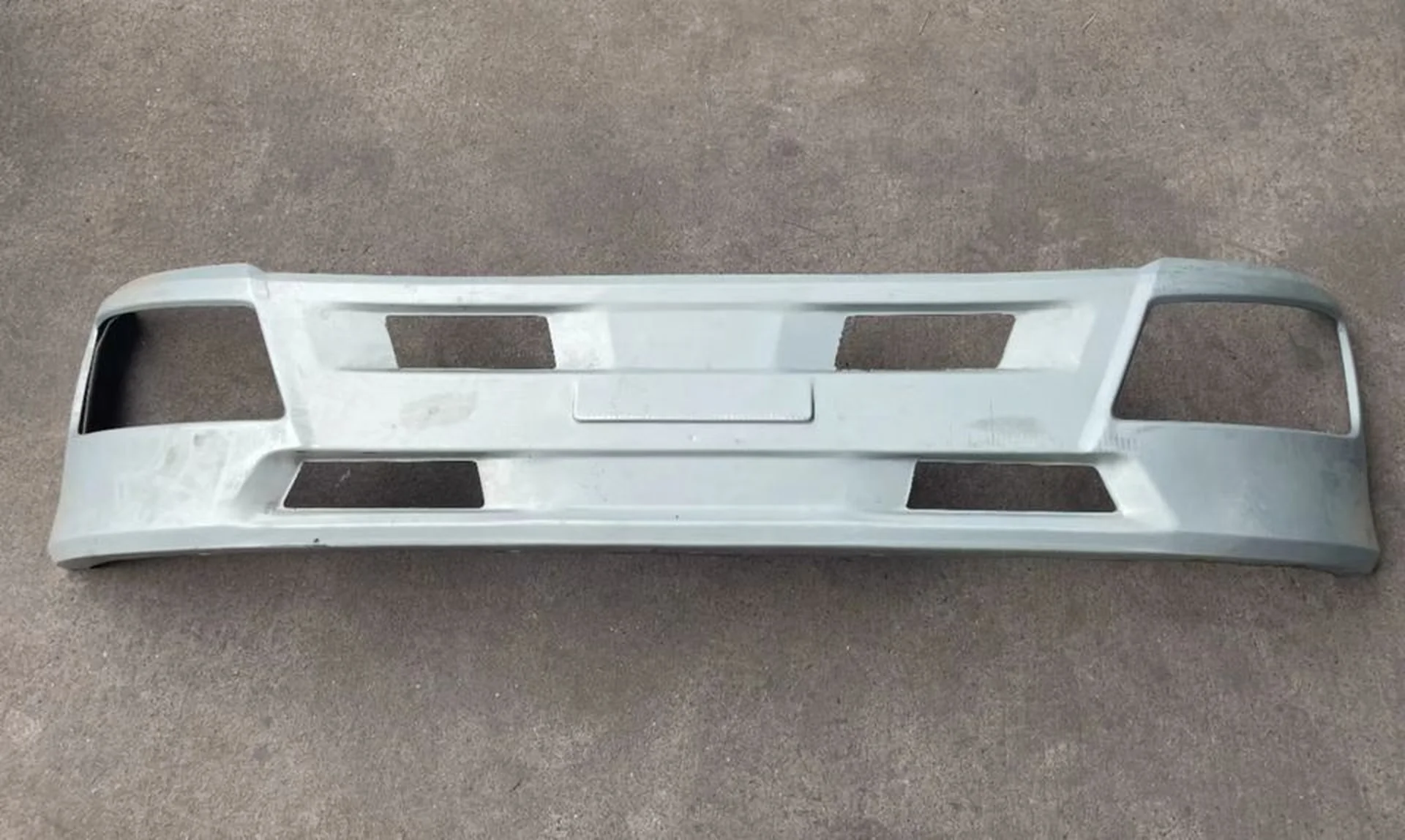 205CM Chrome Metal Bumper for Hino Dominator 500 / New 500