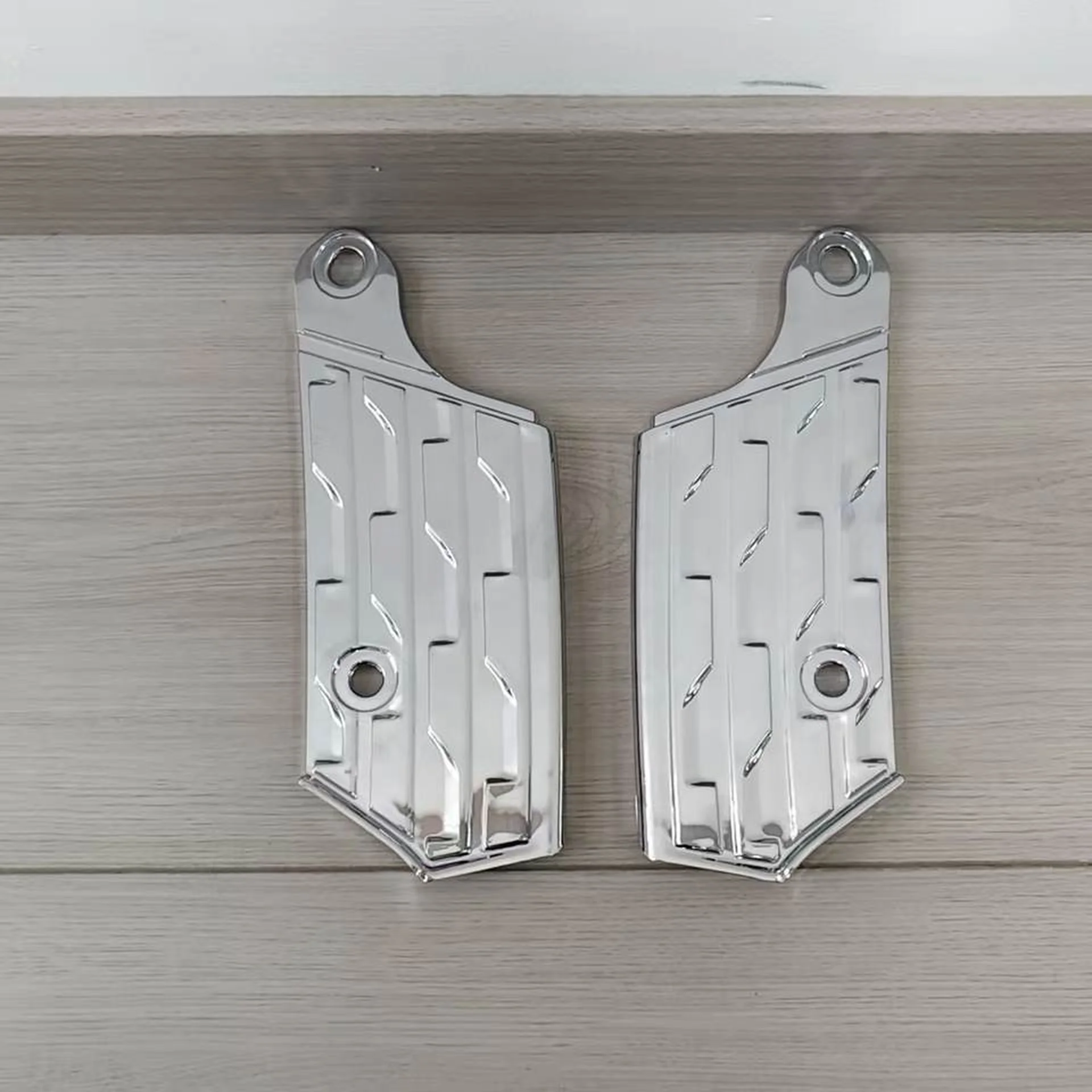 Chrome Plastic Bumper for Hino New Mega 700