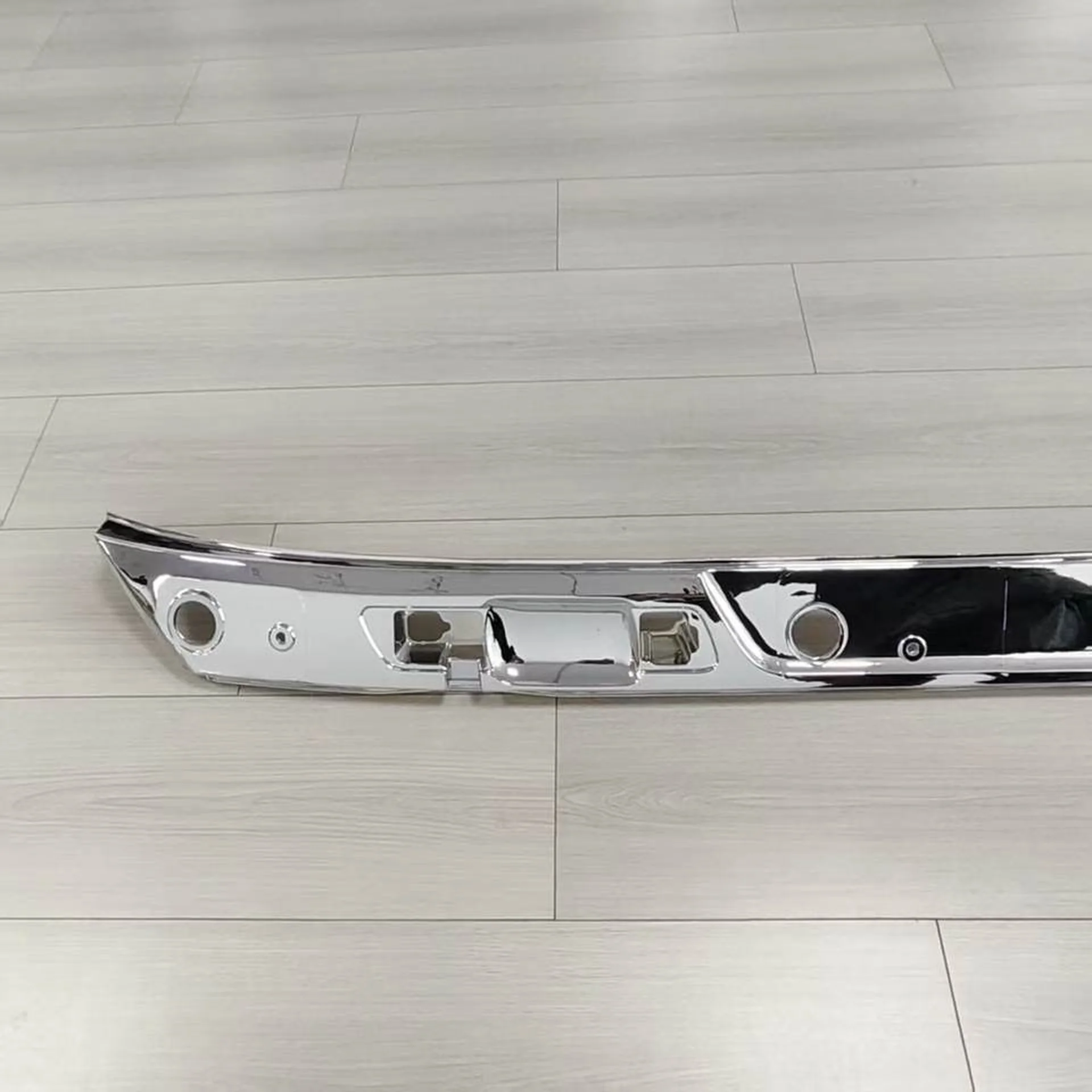 Chrome Plastic Wiper Panel / Arm for Hino New Mega 700
