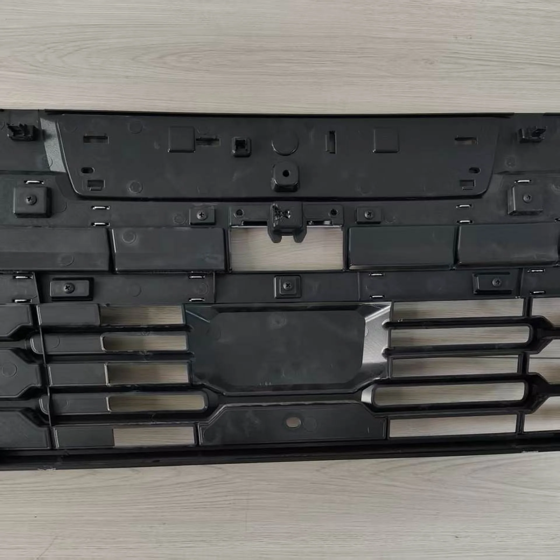 Chrome / Black Plastic Grille for Isuzu New Elf 2023