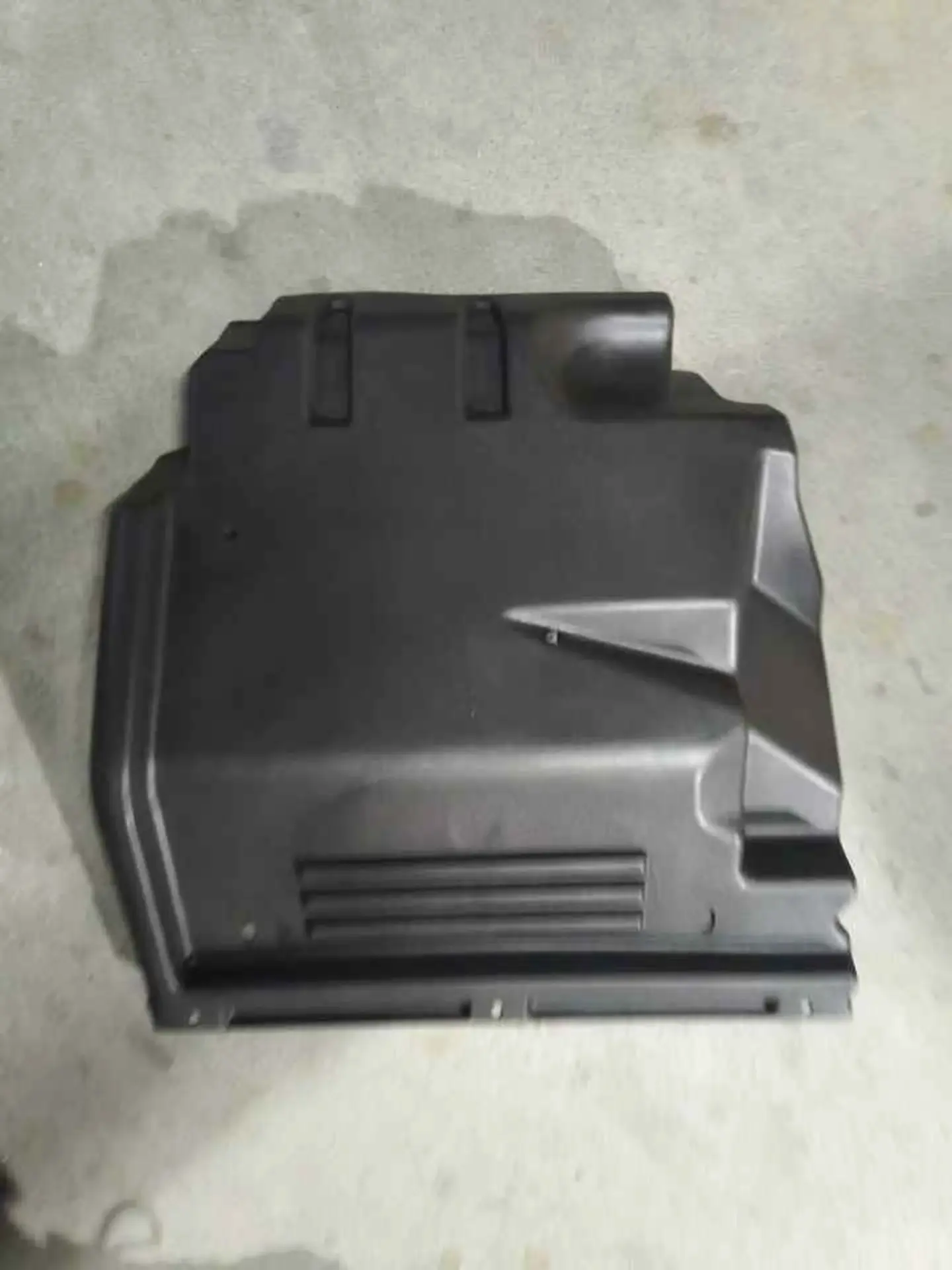 Black Plastic Fender / Mud Flap for Isuzu Forward / FRR