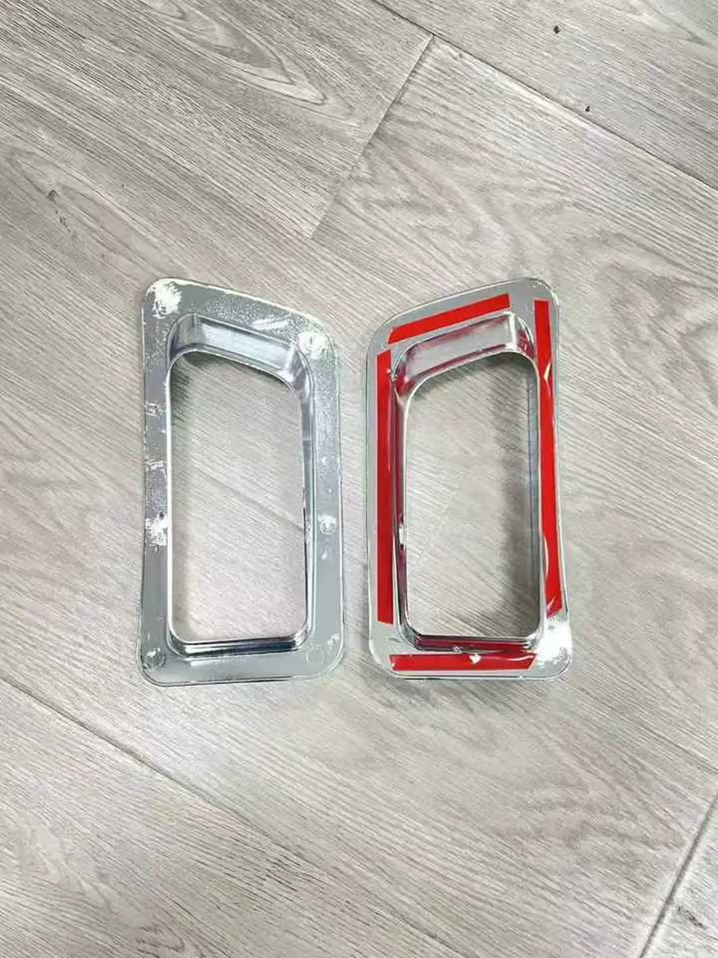 Chrome / Black Plastic Lamp Cover for Isuzu NPR 700P