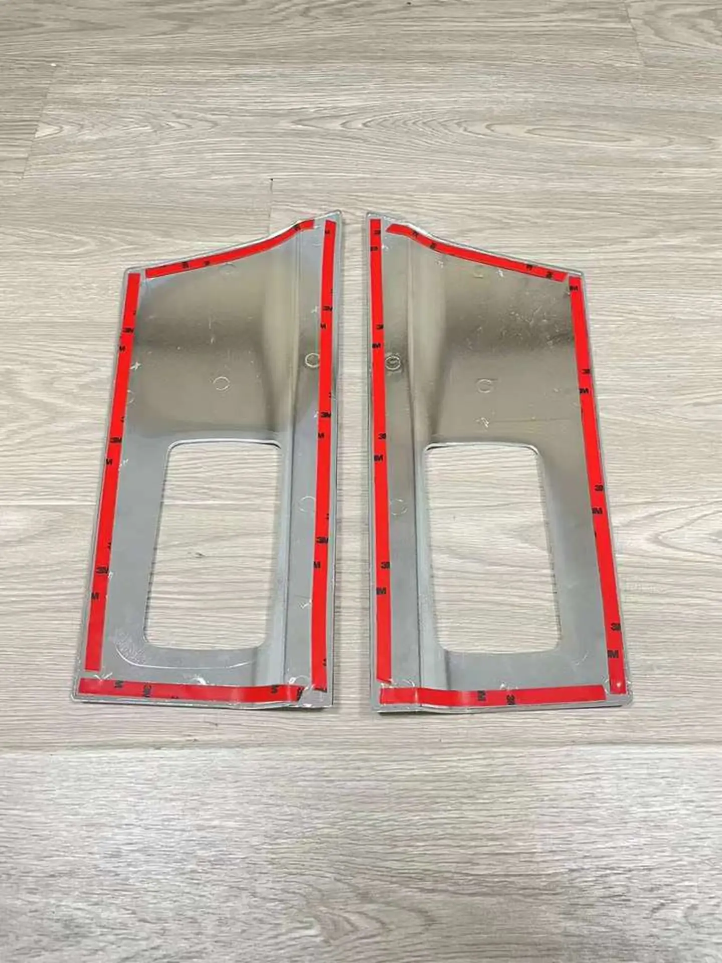 Chrome Plastic Door / Window Trim for Isuzu NQR 600P