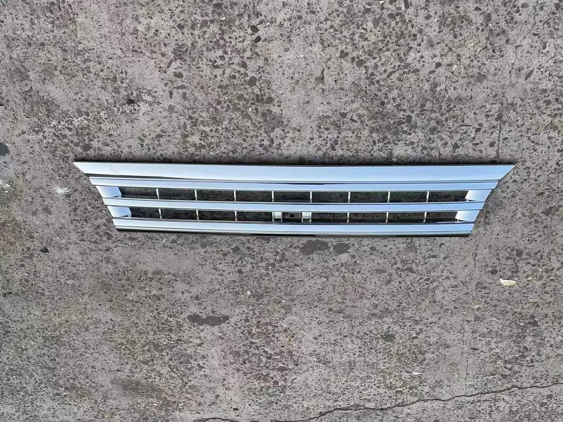 80/110CM Chrome Plastic Grille for Isuzu NPR 100P