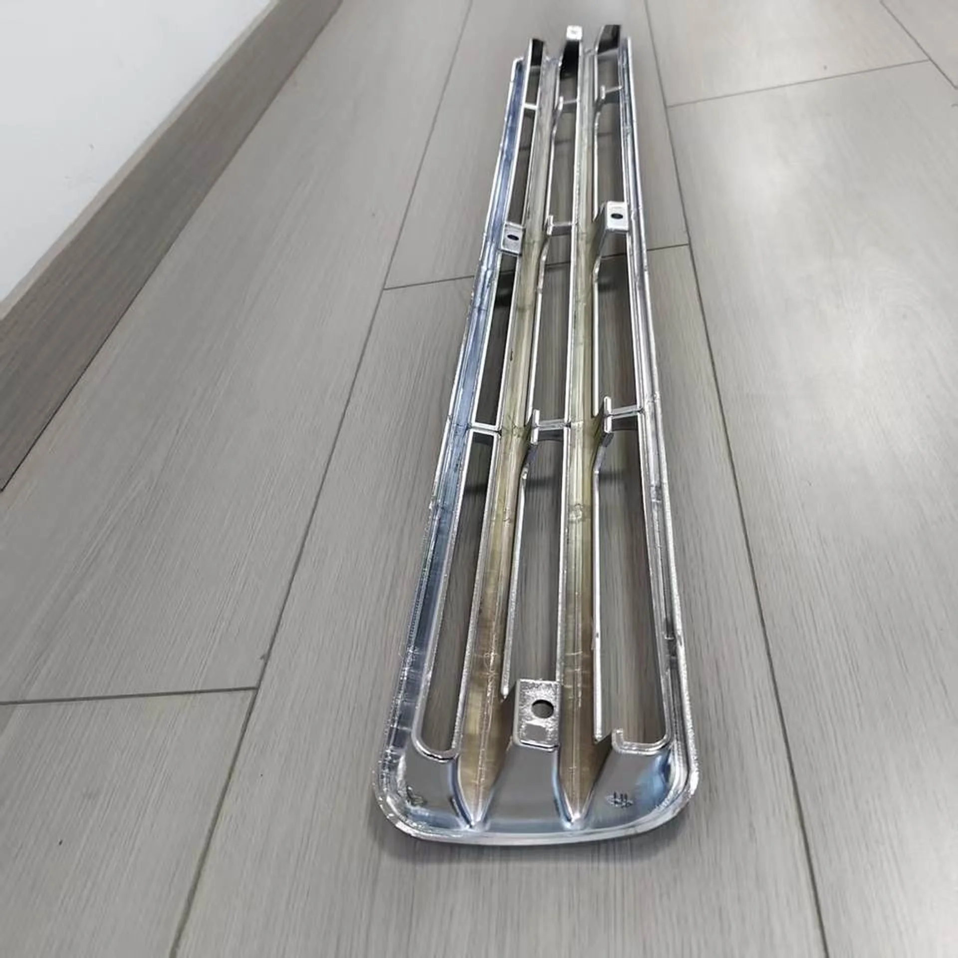 75CM Chrome / Black Plastic Bumper for Mitsubishi Fuso F380