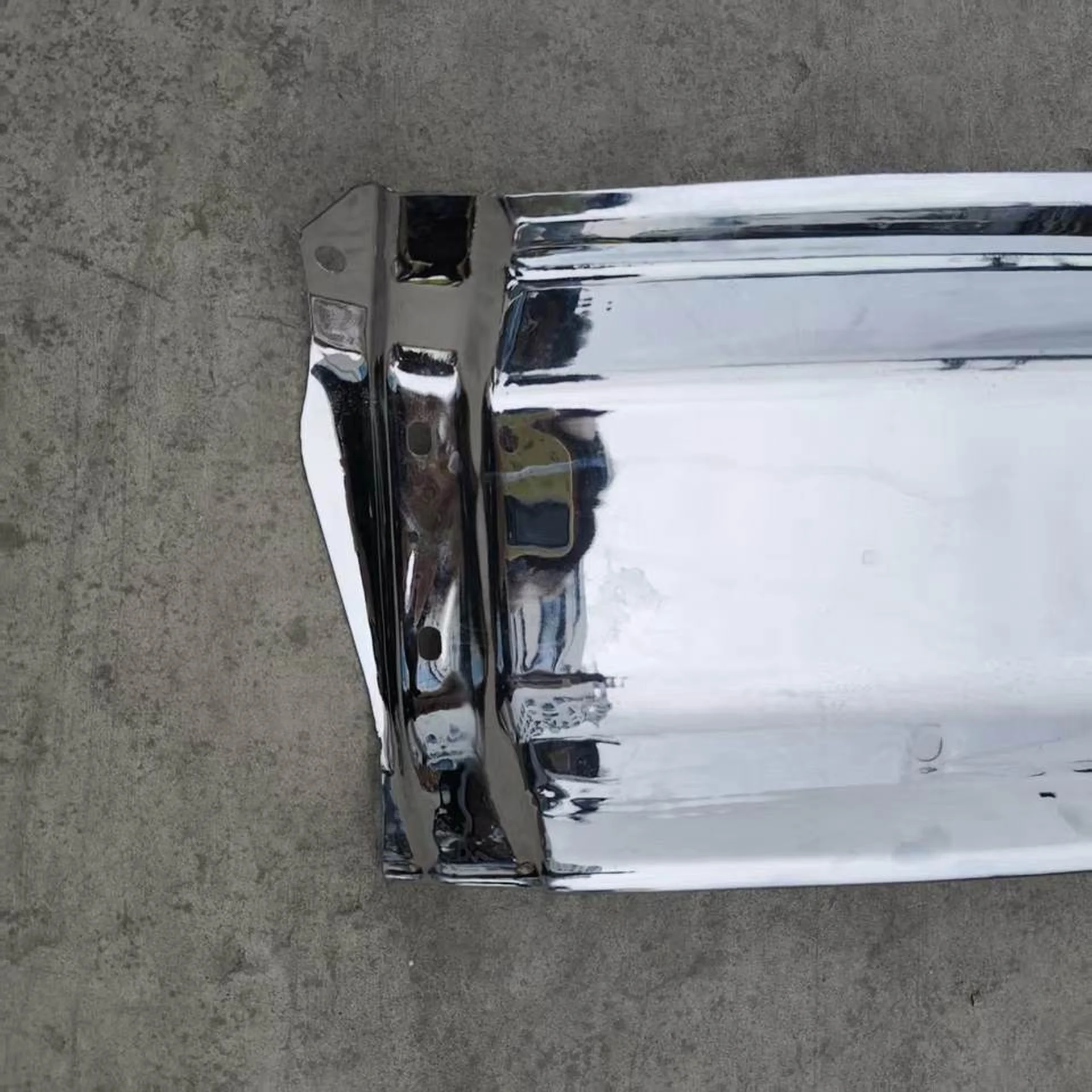 Chrome Metal Bumper for Mitsubishi F320 / F330
