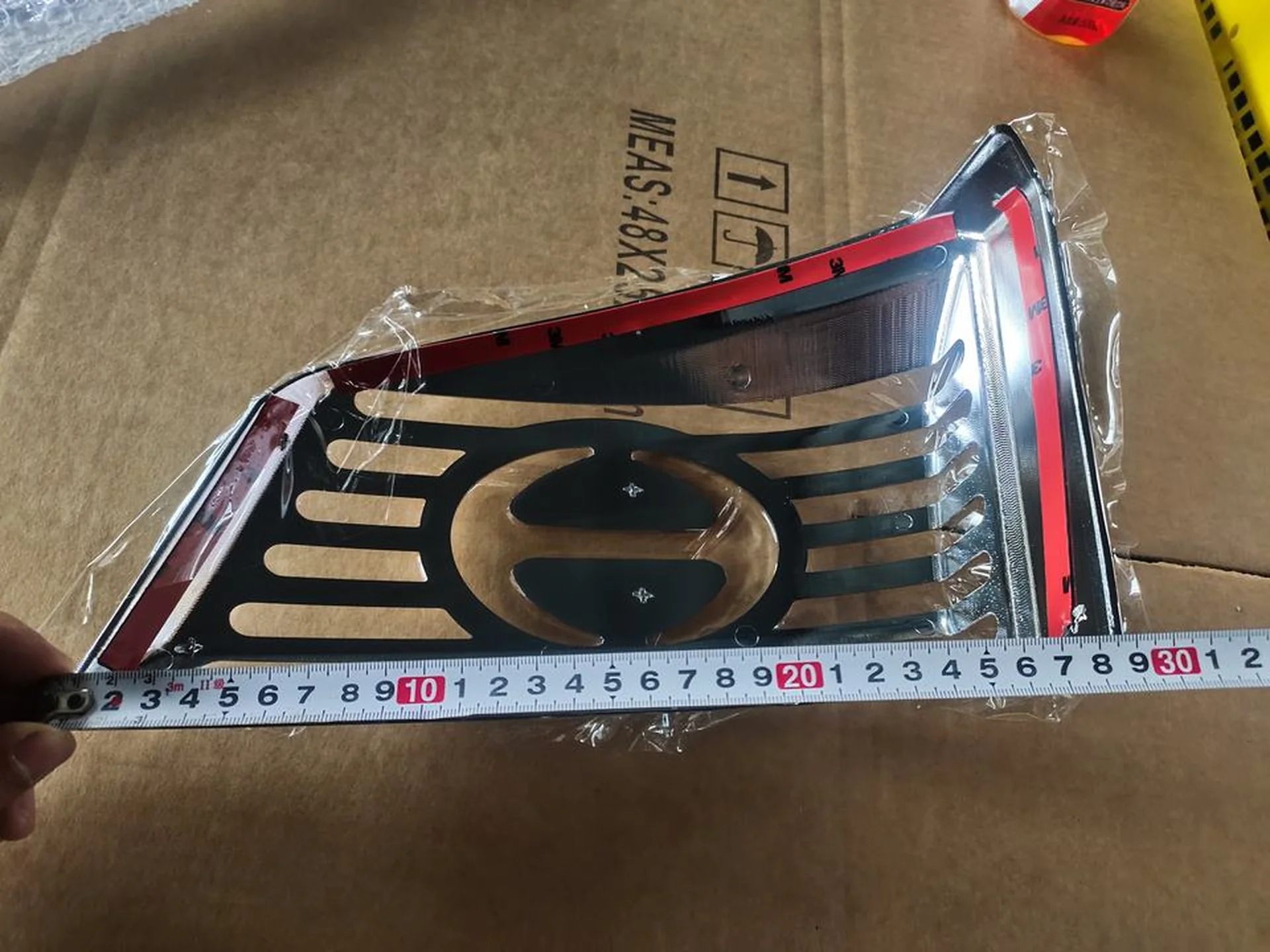 Chrome Plastic Corner Lamp for Hino Victor